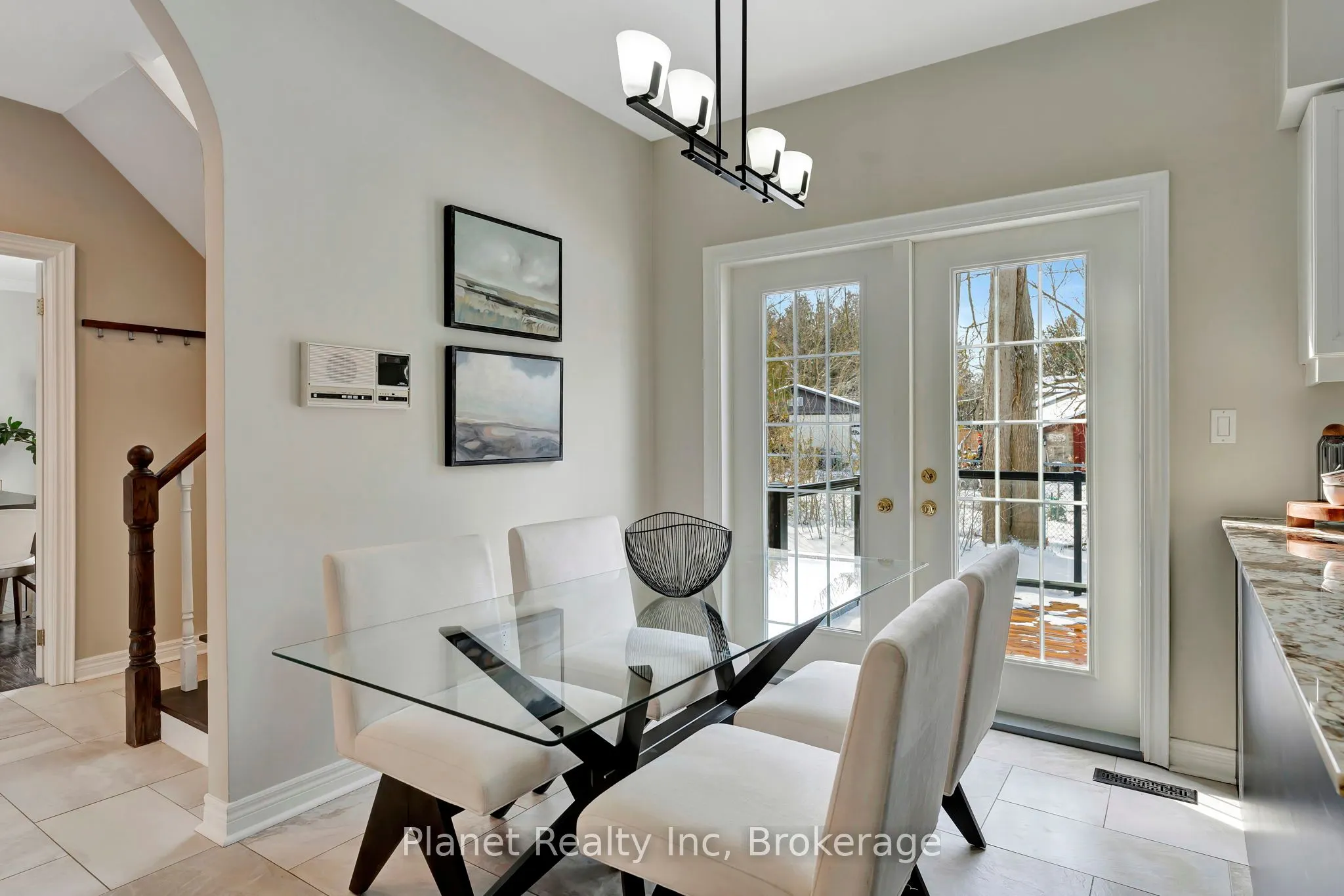 25 Manor Park Crescent #7