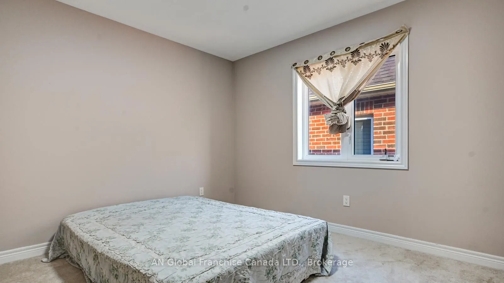 33 Robbins Ridge