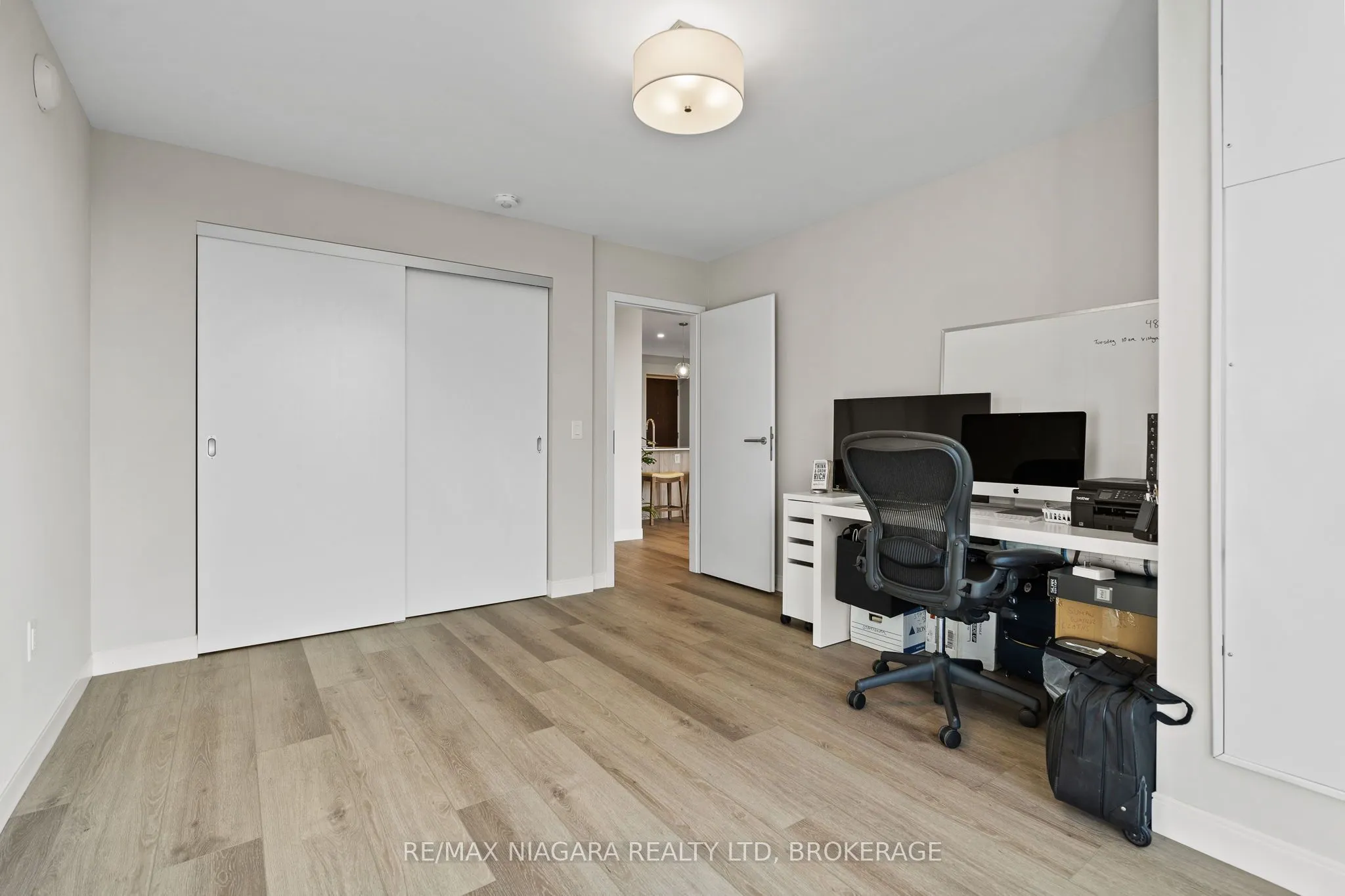 118 West Street #502