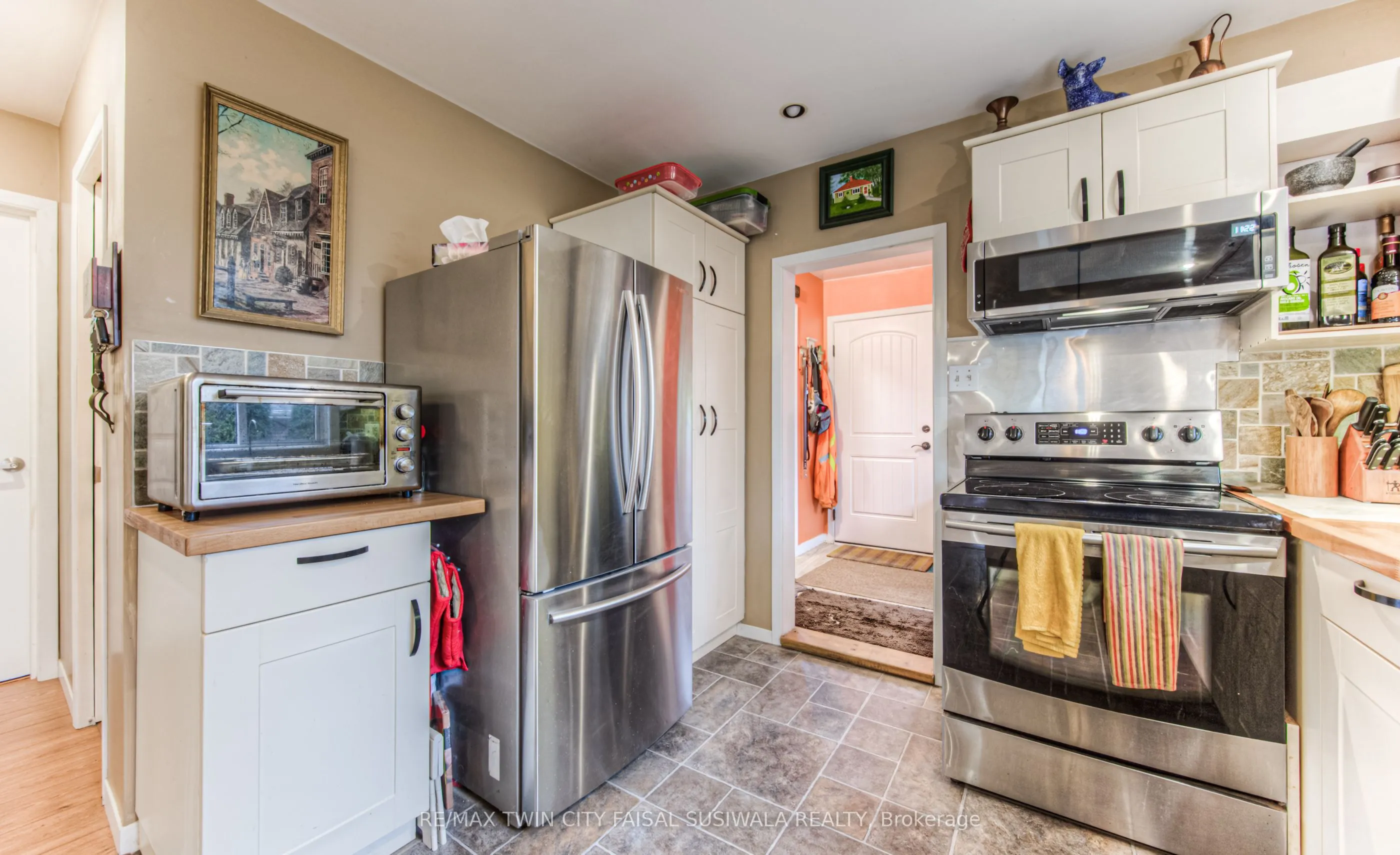 32 Holly Trail