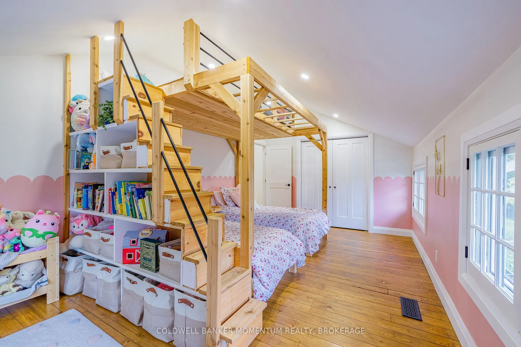 10A BETTS Avenue