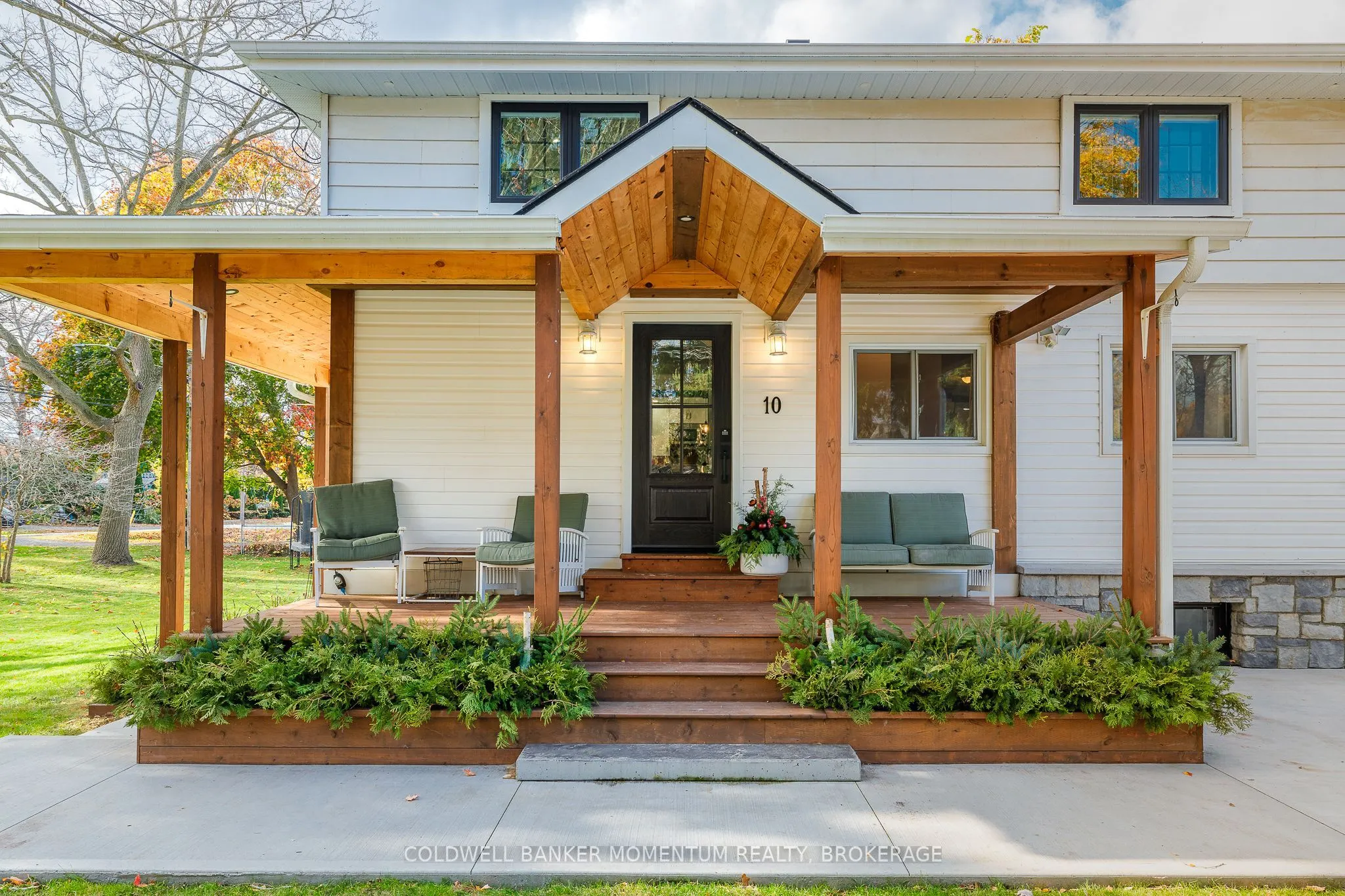 10A BETTS Avenue