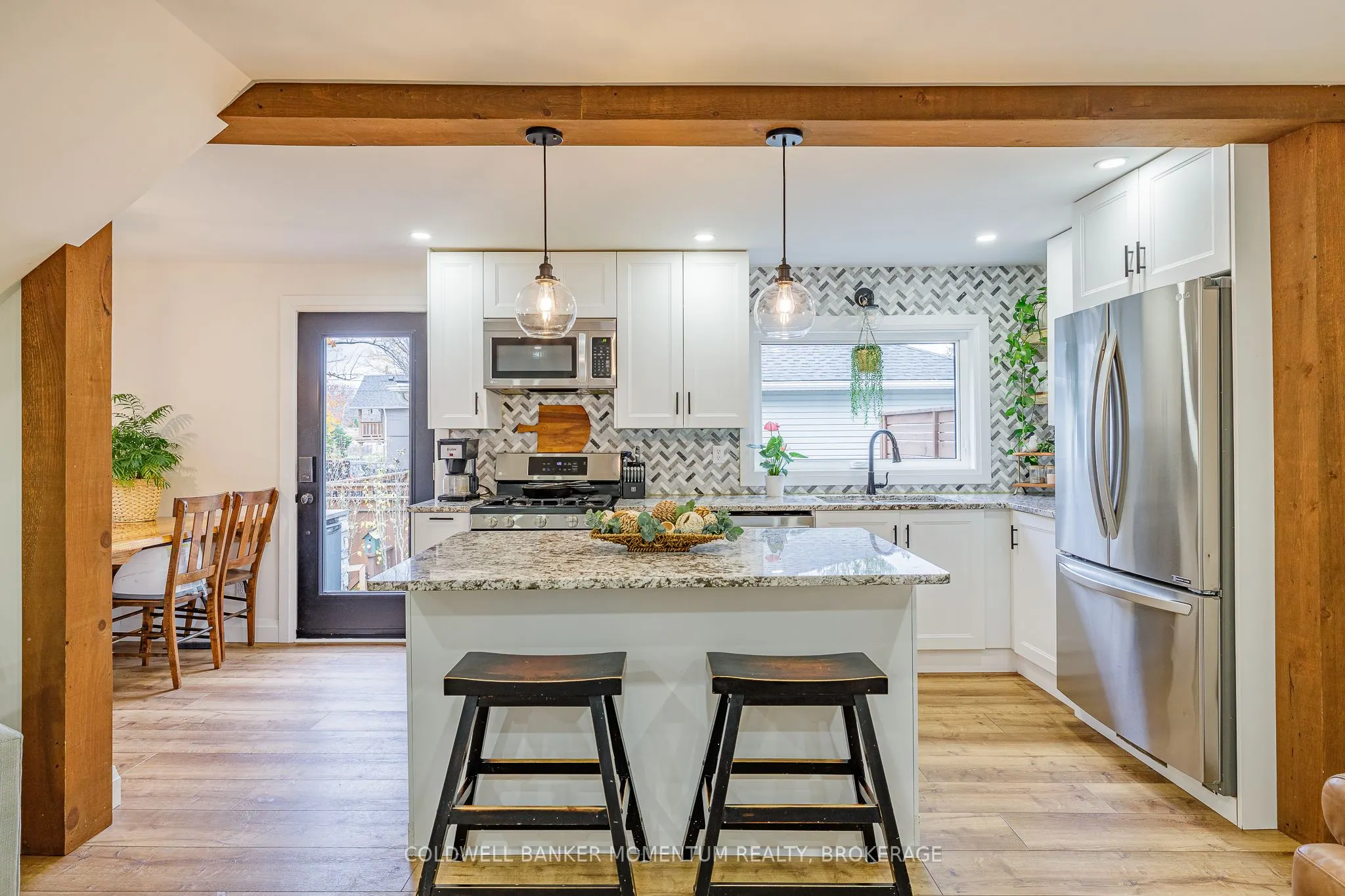 10A BETTS Avenue