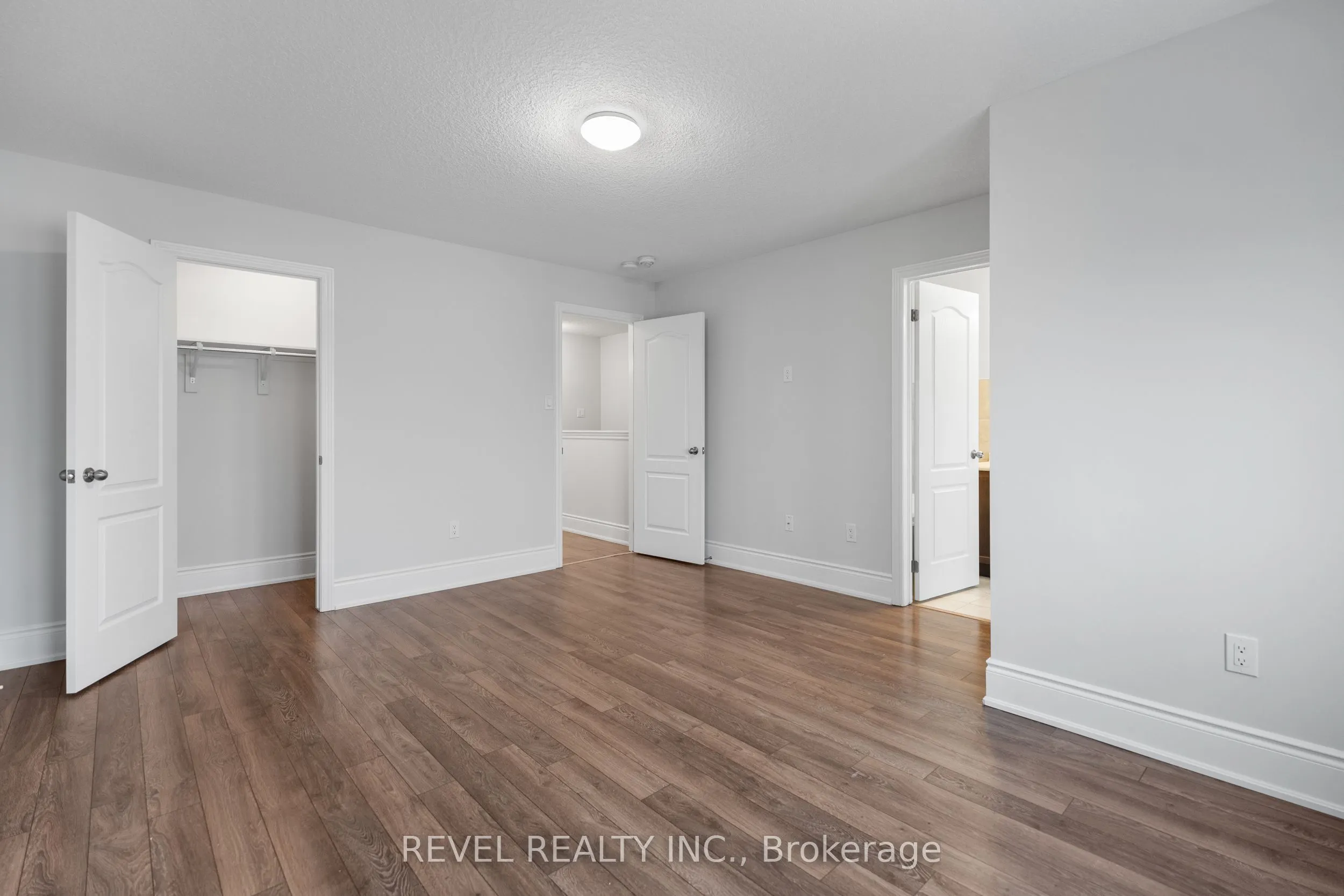 35 Sunset Way
