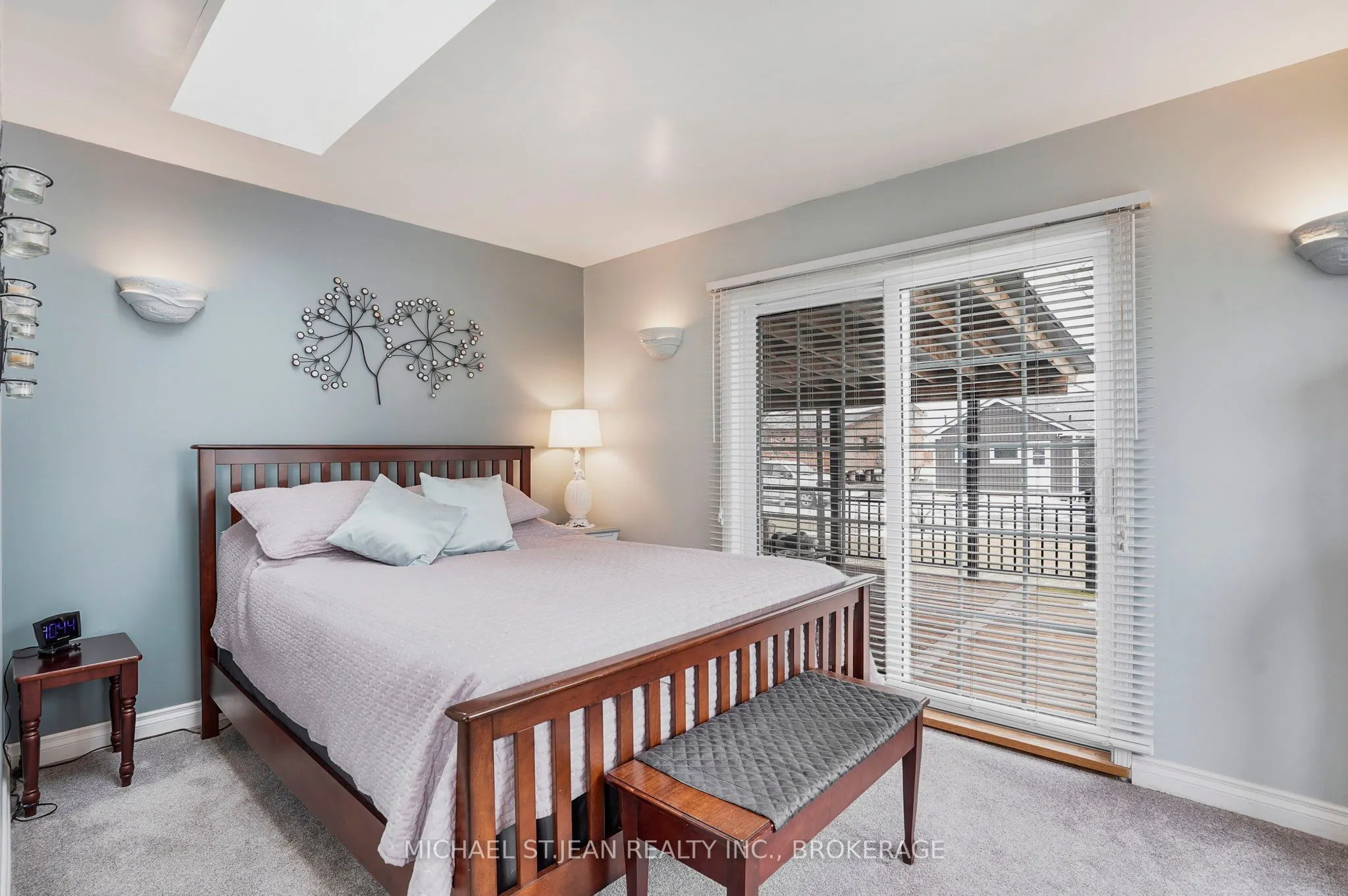 1022 Lakeshore Road