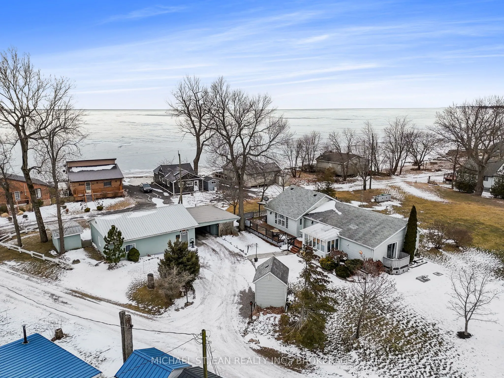 1022 Lakeshore Road