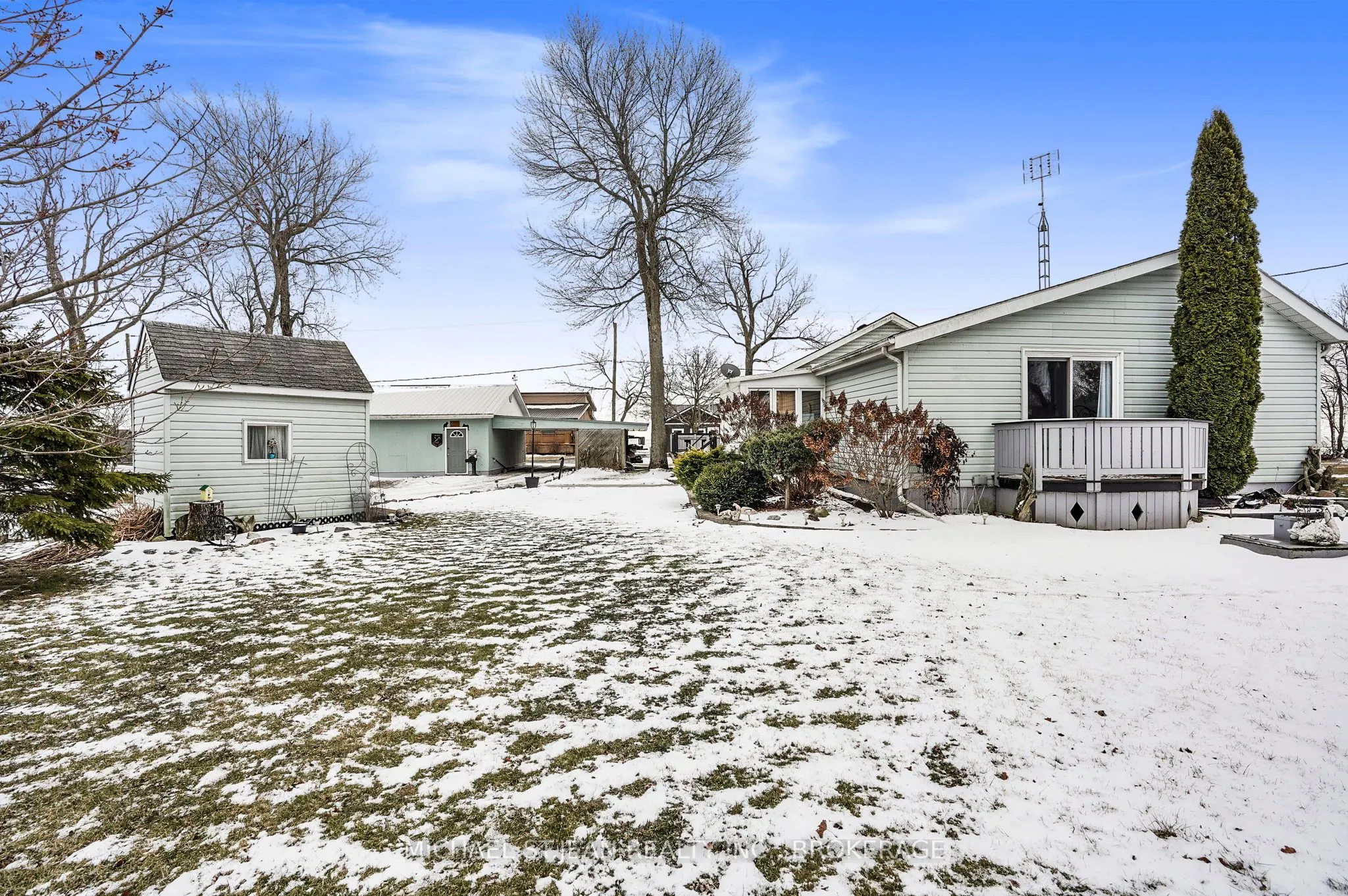 1022 Lakeshore Road
