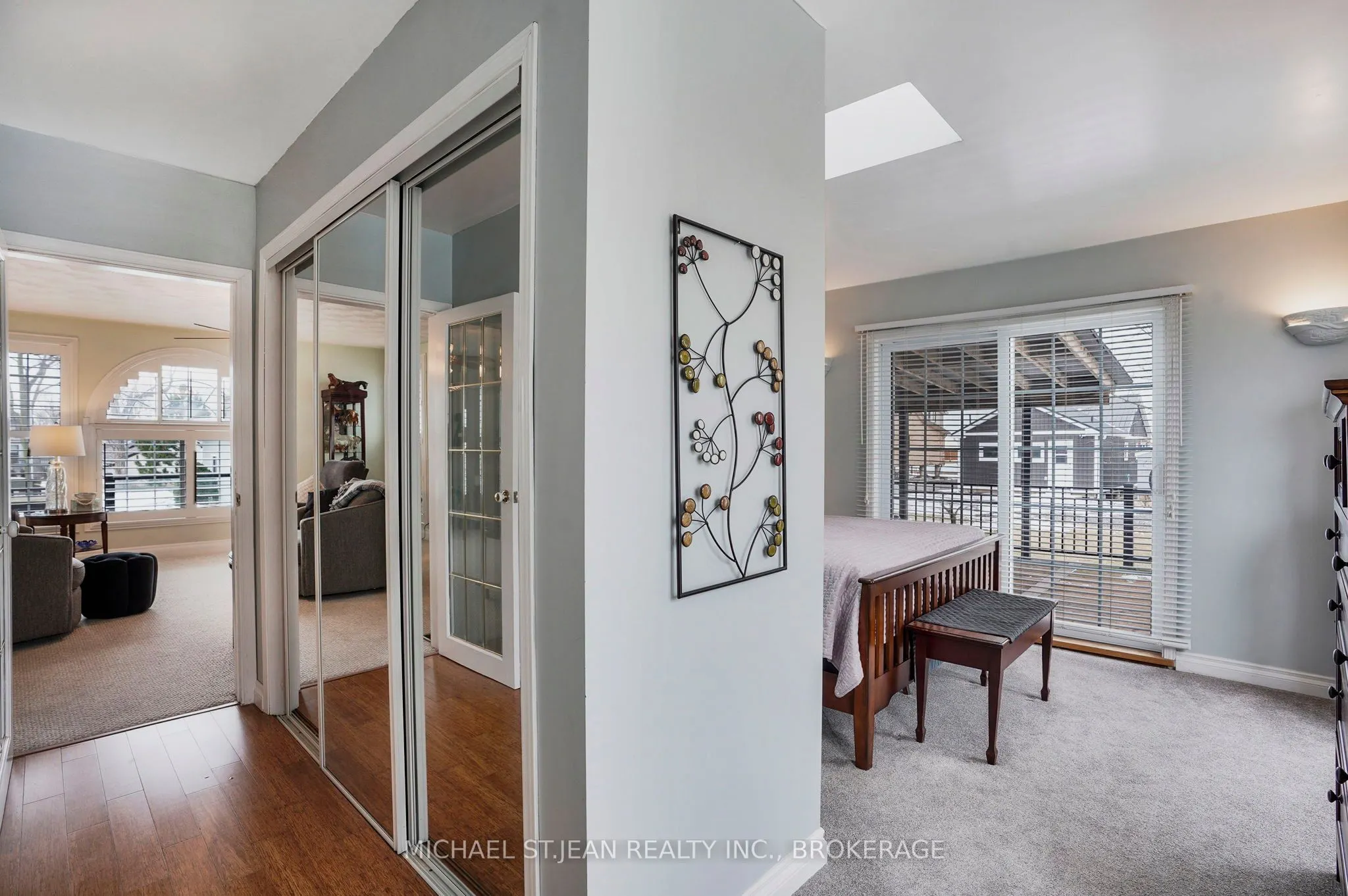 1022 Lakeshore Road