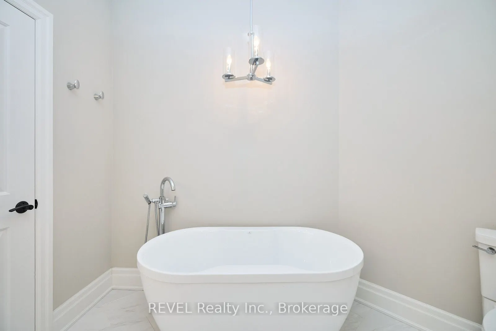 50 Aberdeen Lane S #26