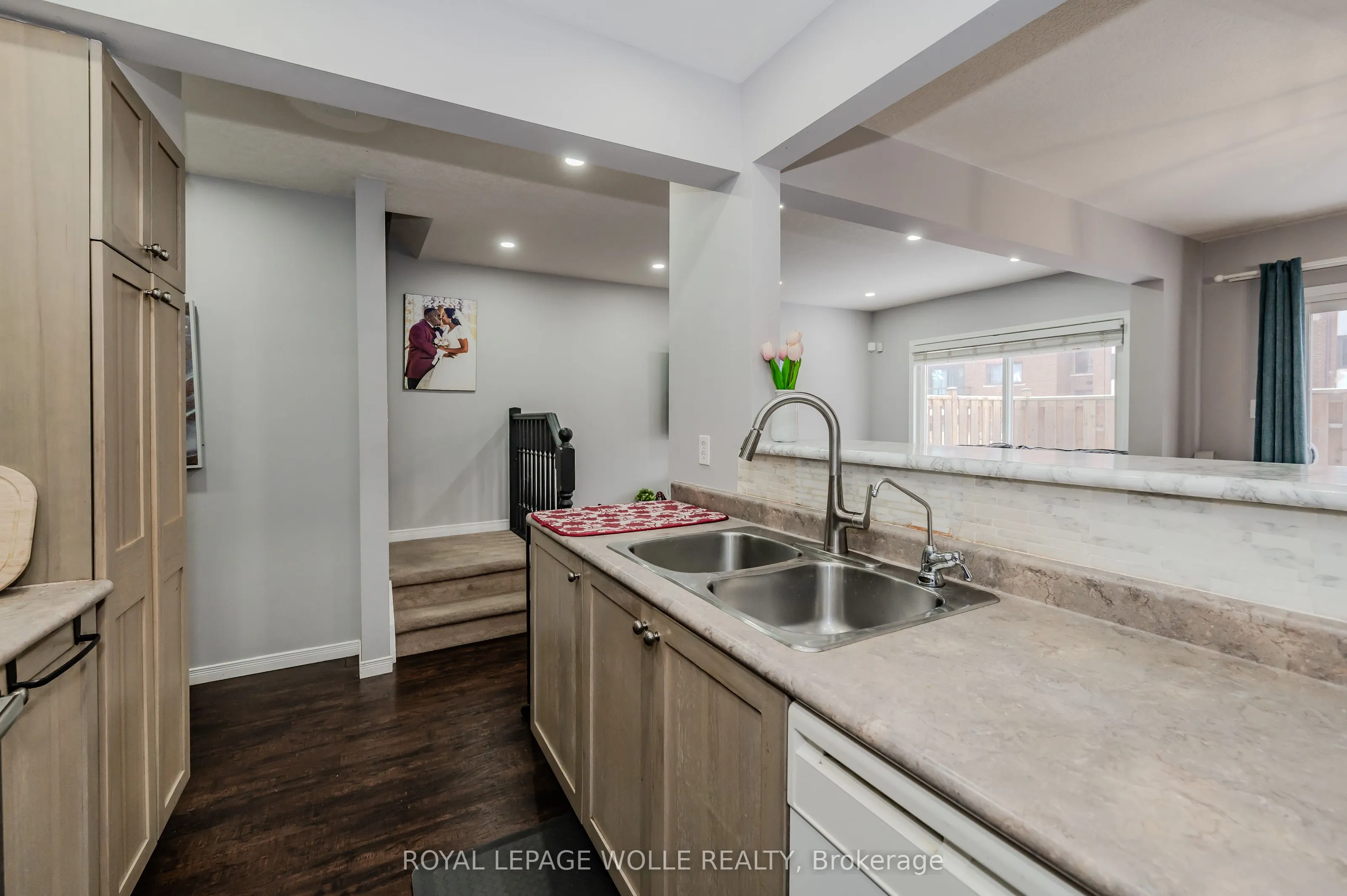 120 Dudhope Avenue #20