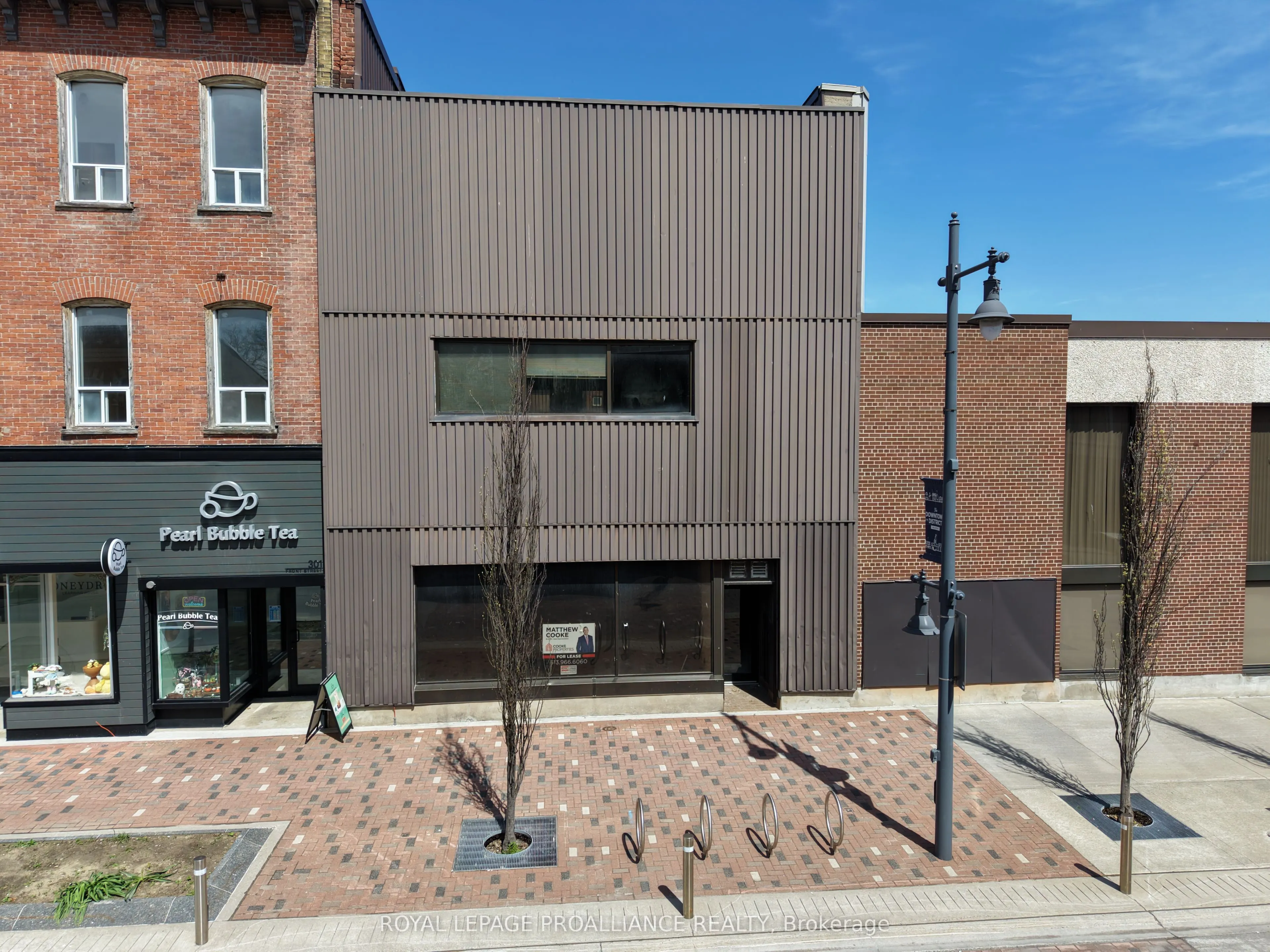 299 Front Street