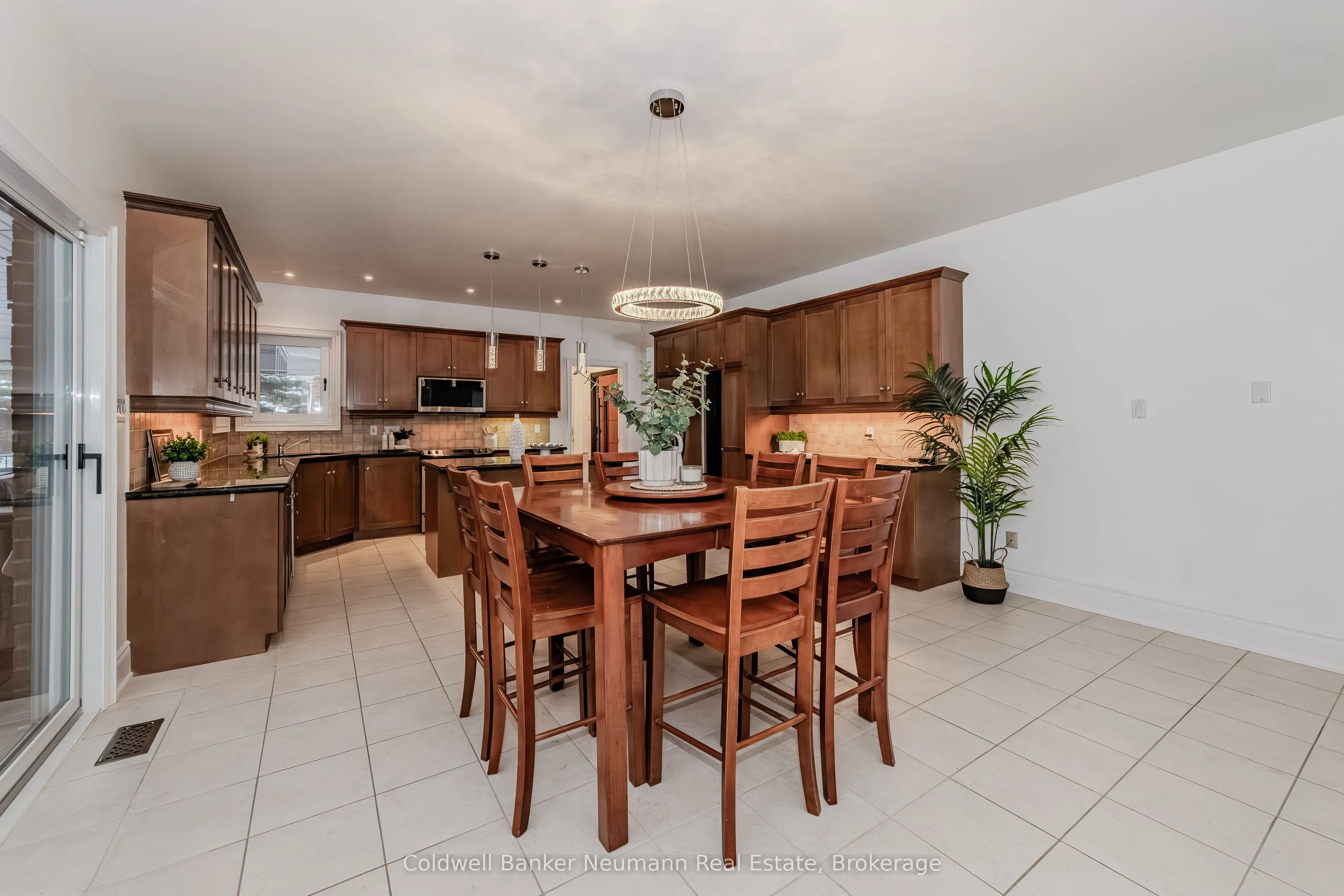 32 Forest Ridge Road