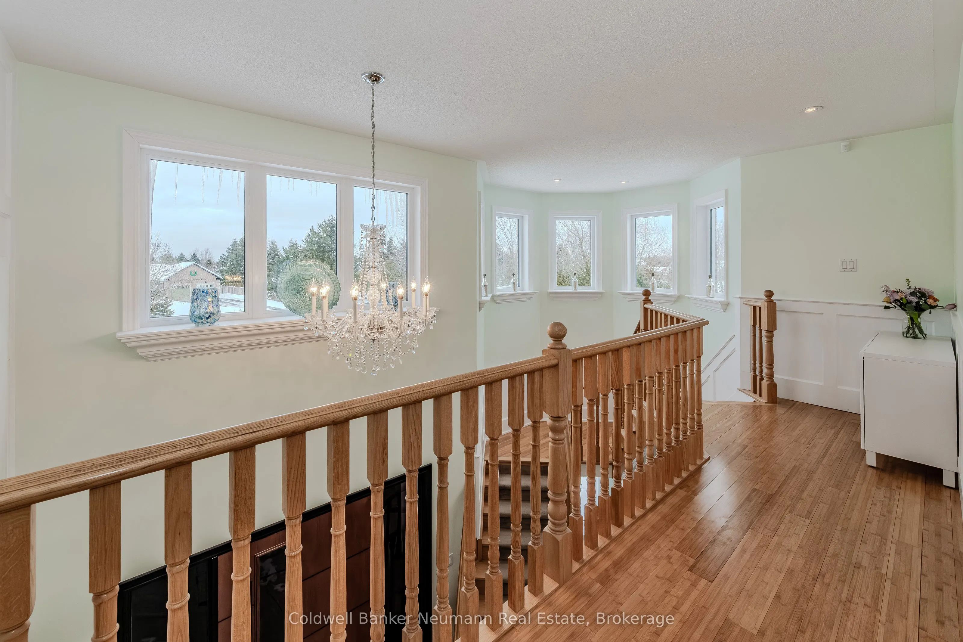 32 Forest Ridge Road