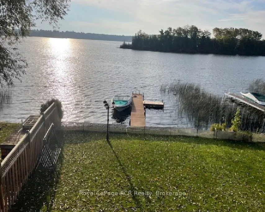 48 Island View Drive N