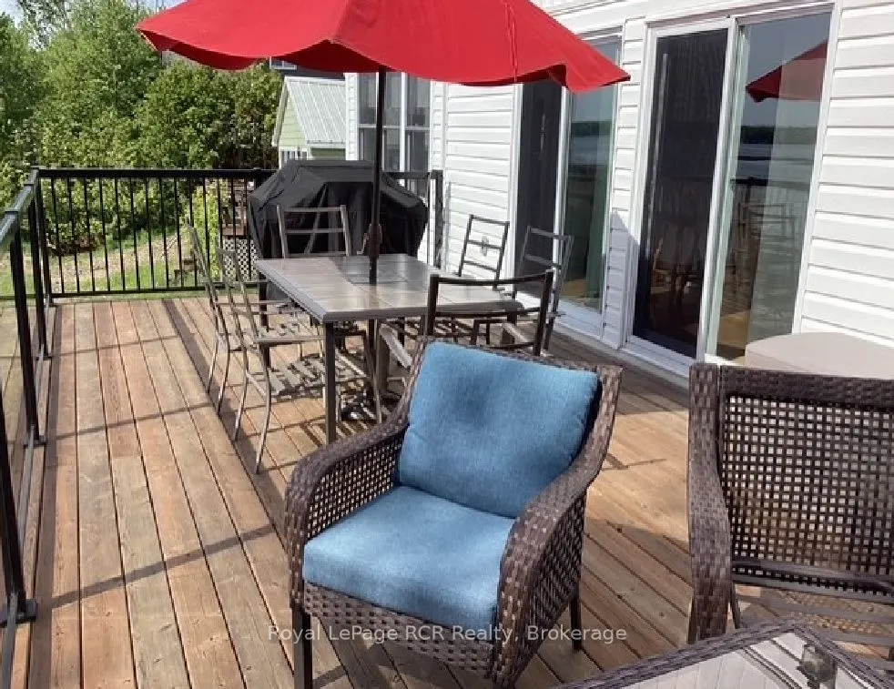 48 Island View Drive N