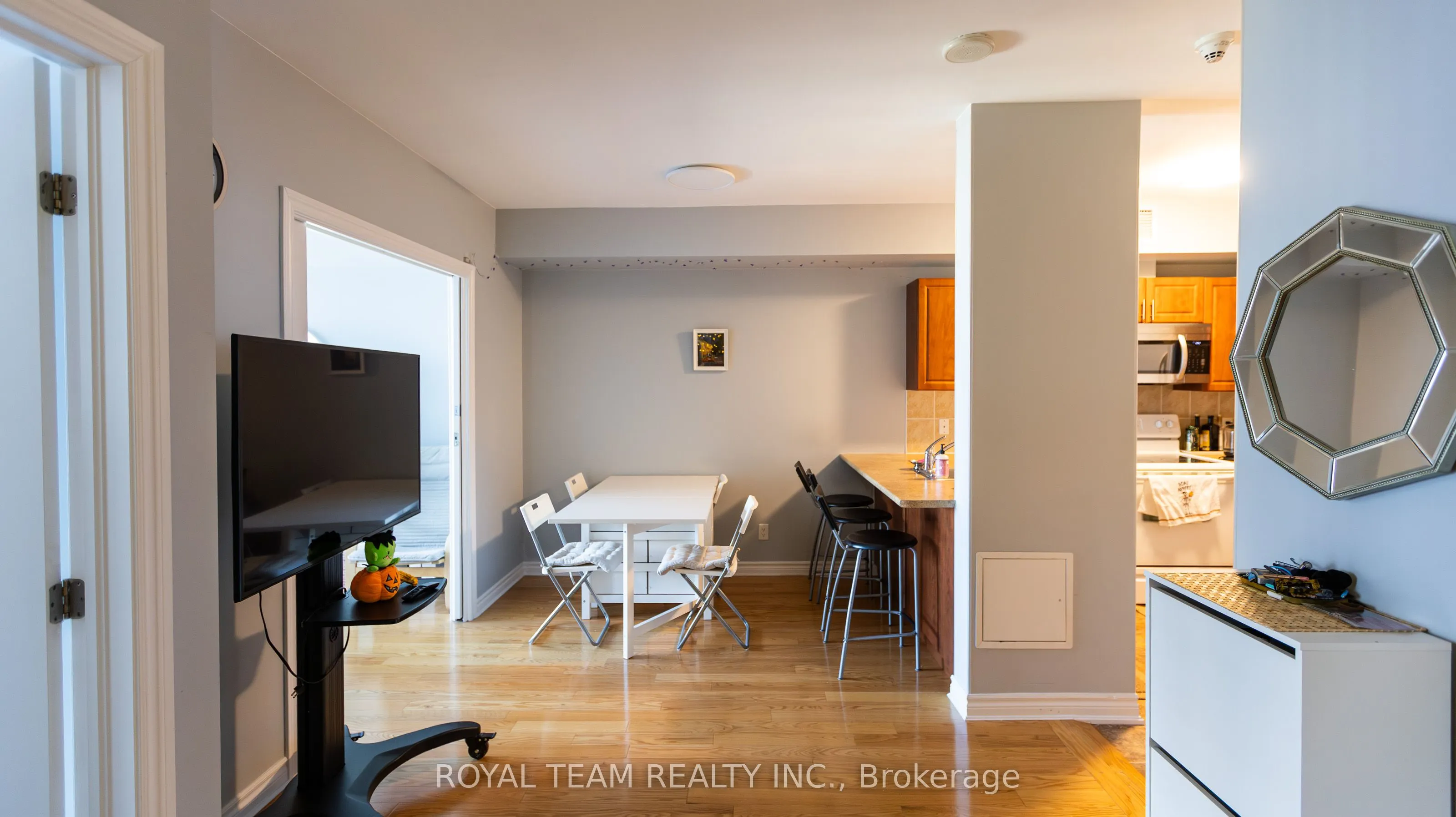 234 Rideau Street #1903