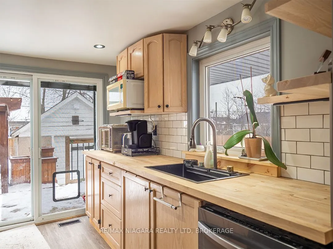 34 Humboldt Parkway