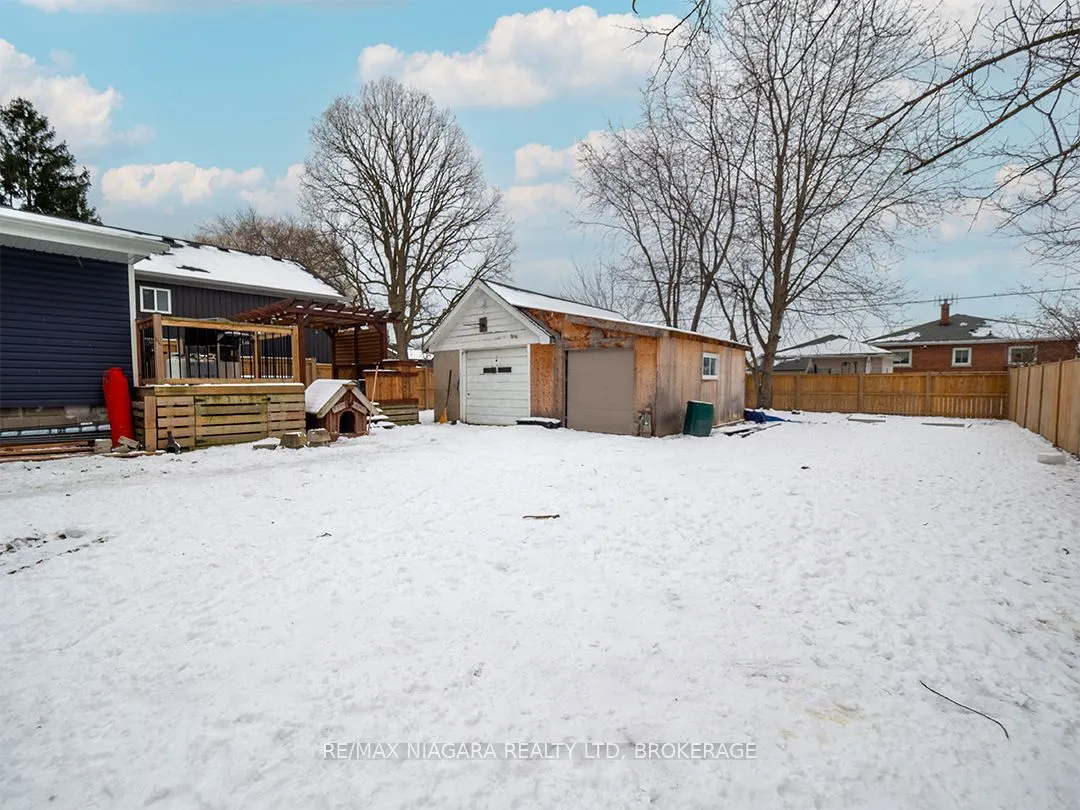 34 Humboldt Parkway