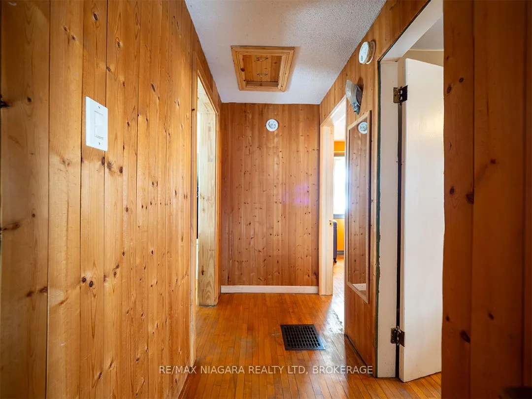 34 Humboldt Parkway