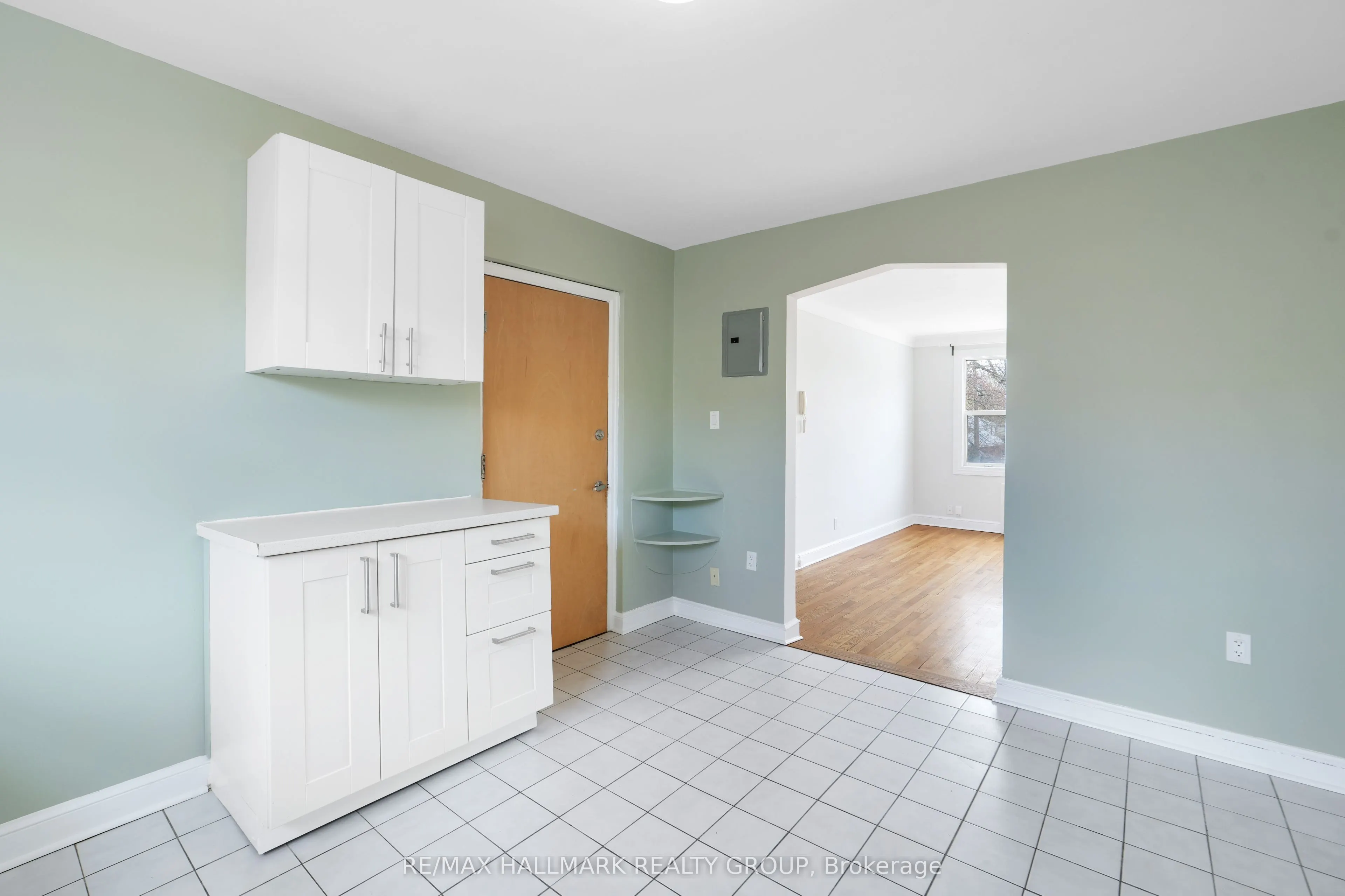 310 BYRON Avenue