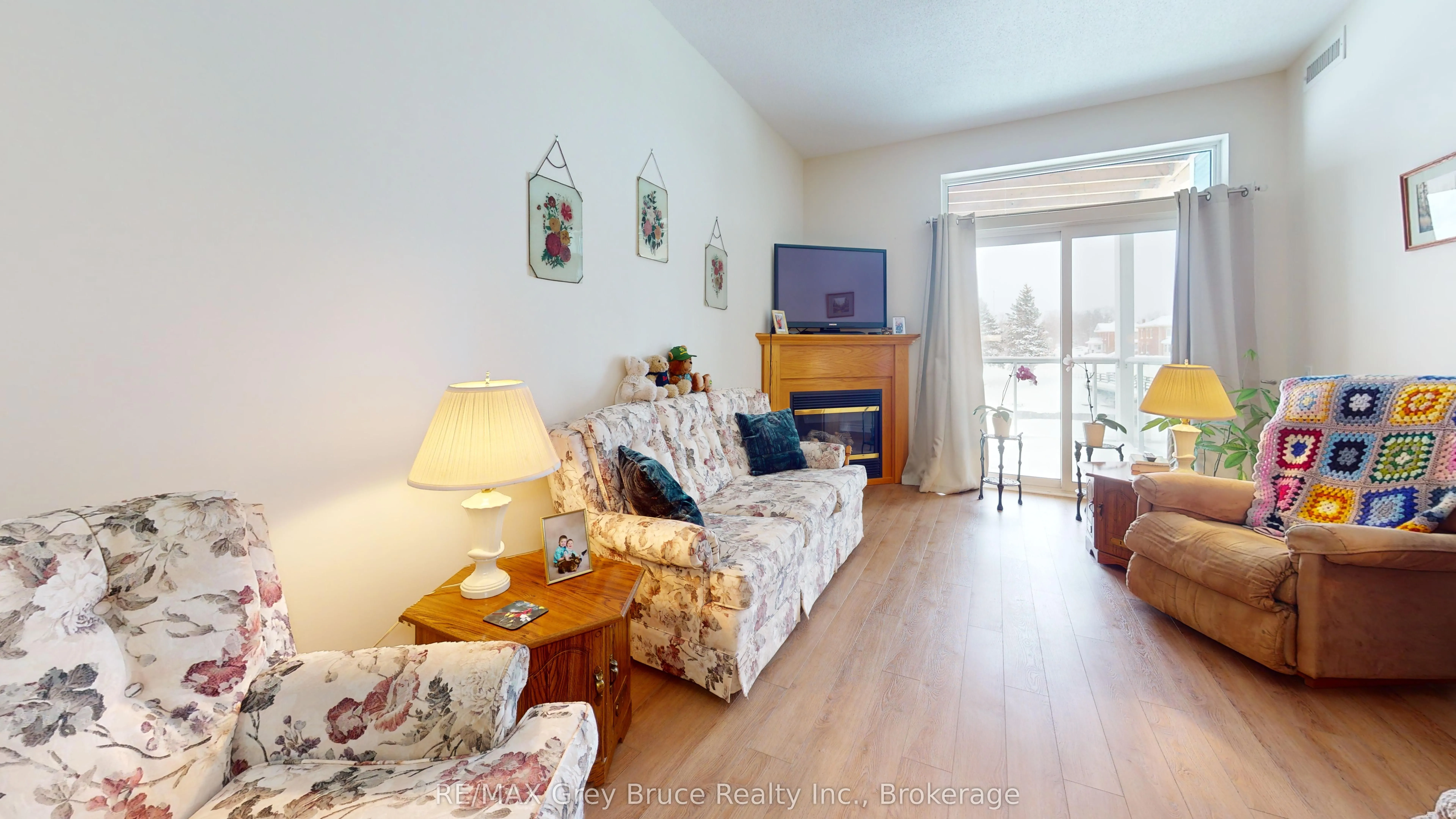 34 Bayfield Street #308