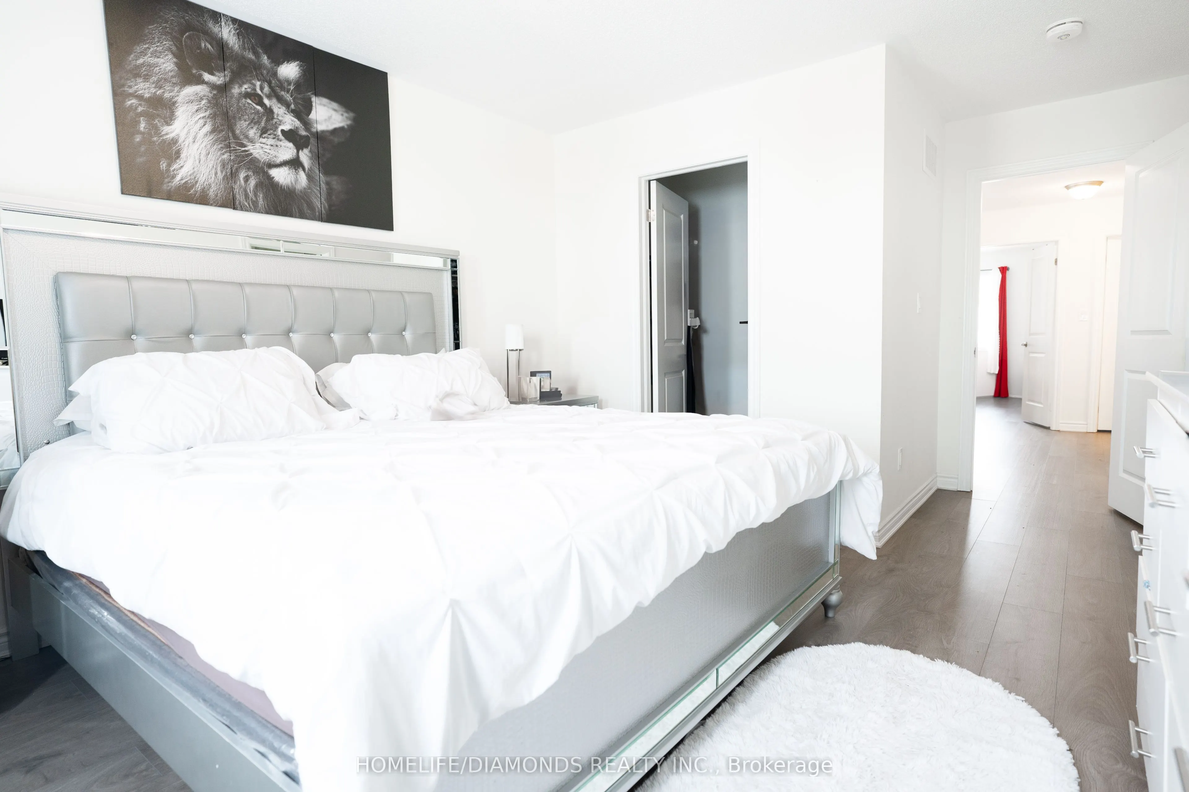 31 SAPPHIRE Way