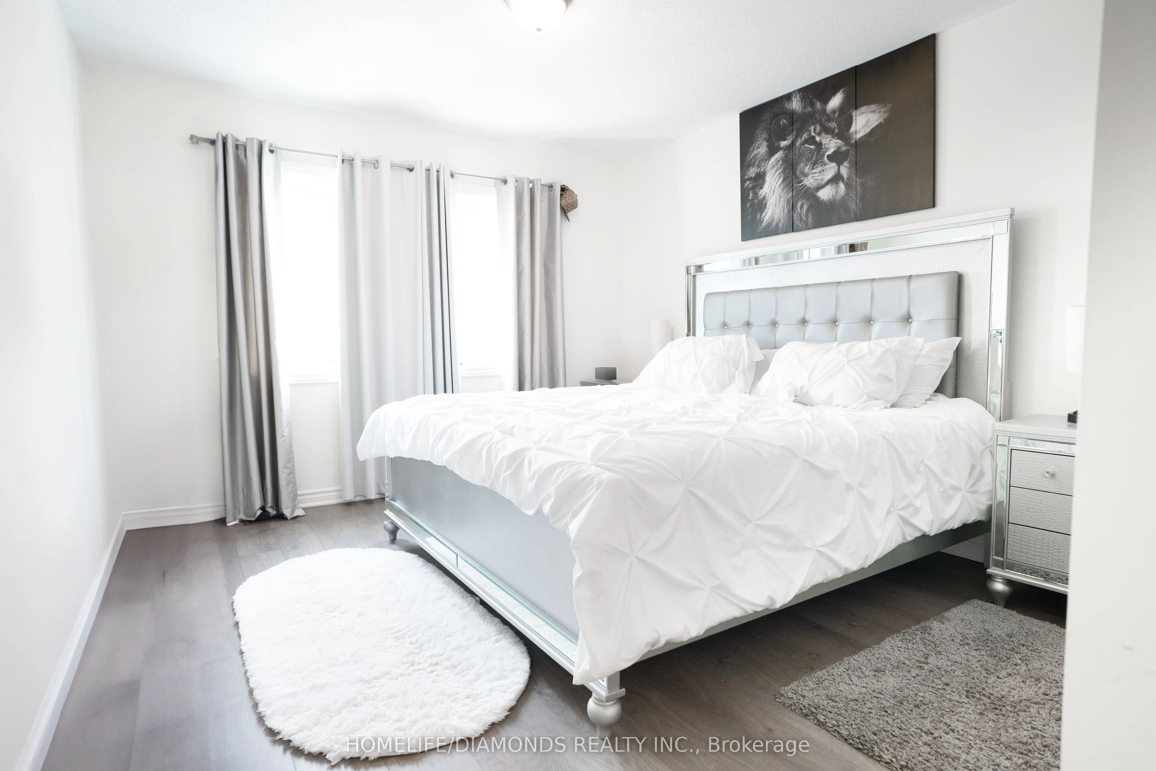 31 SAPPHIRE Way