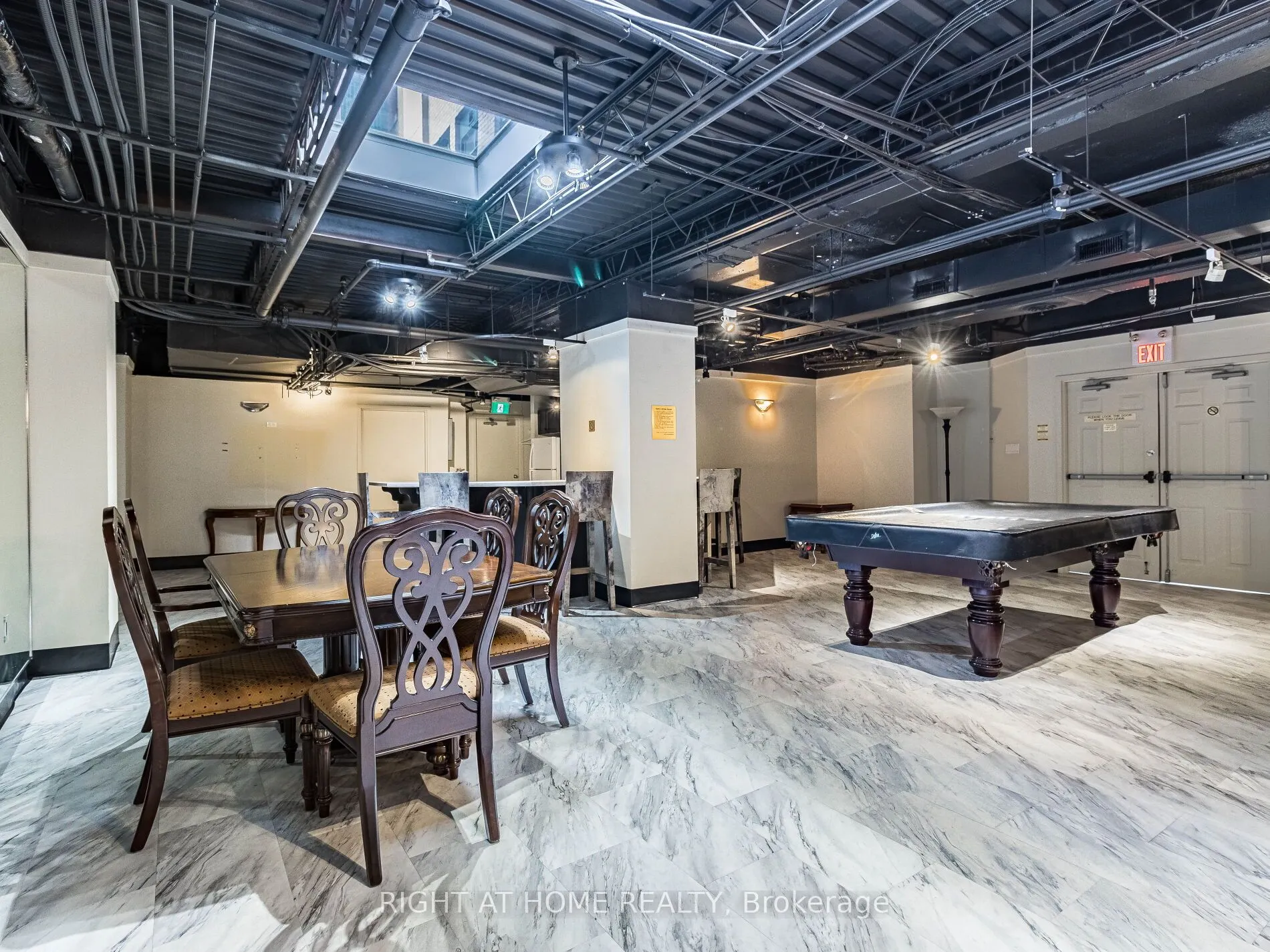 36 James Street S #303