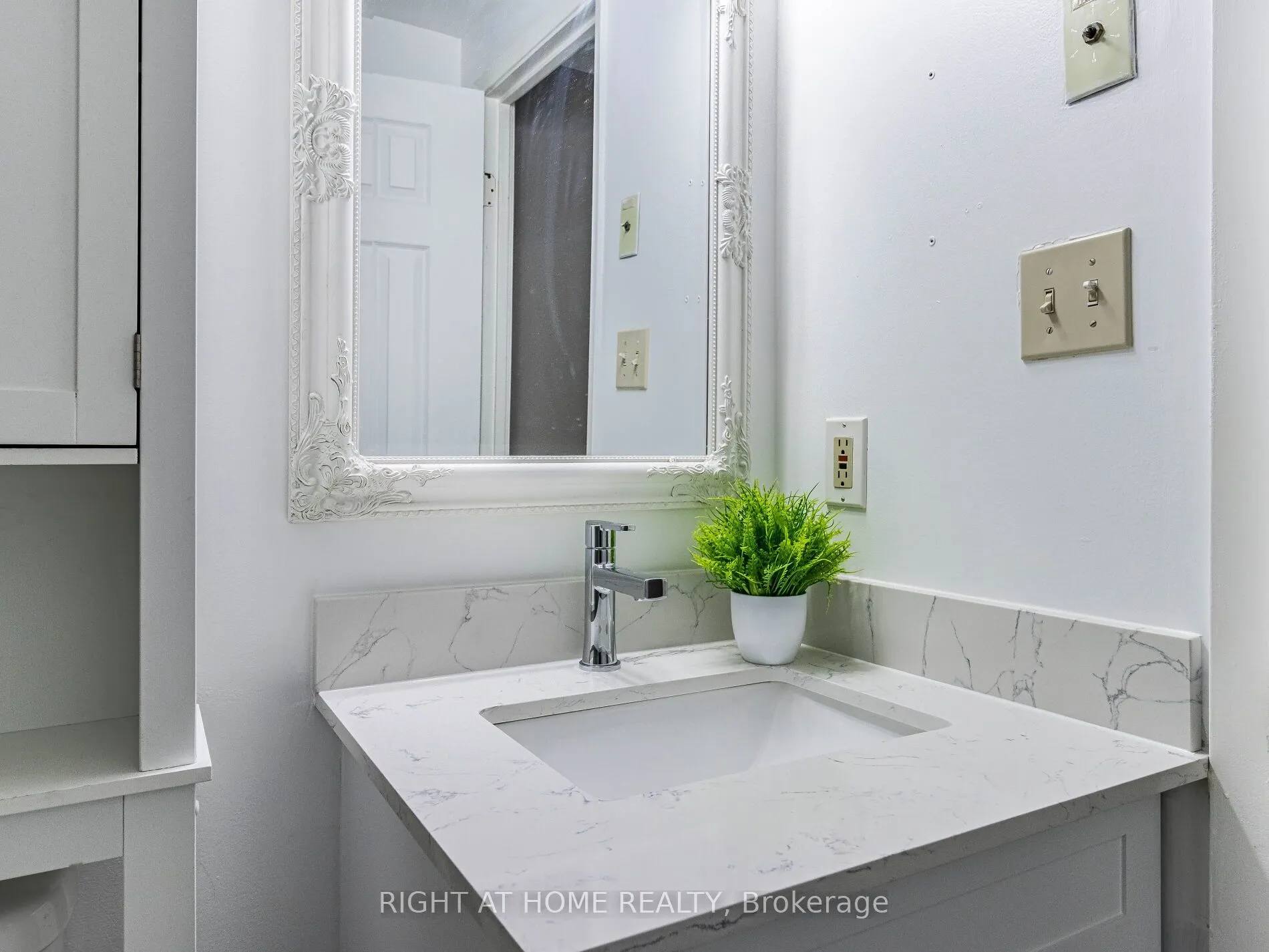 36 James Street S #303