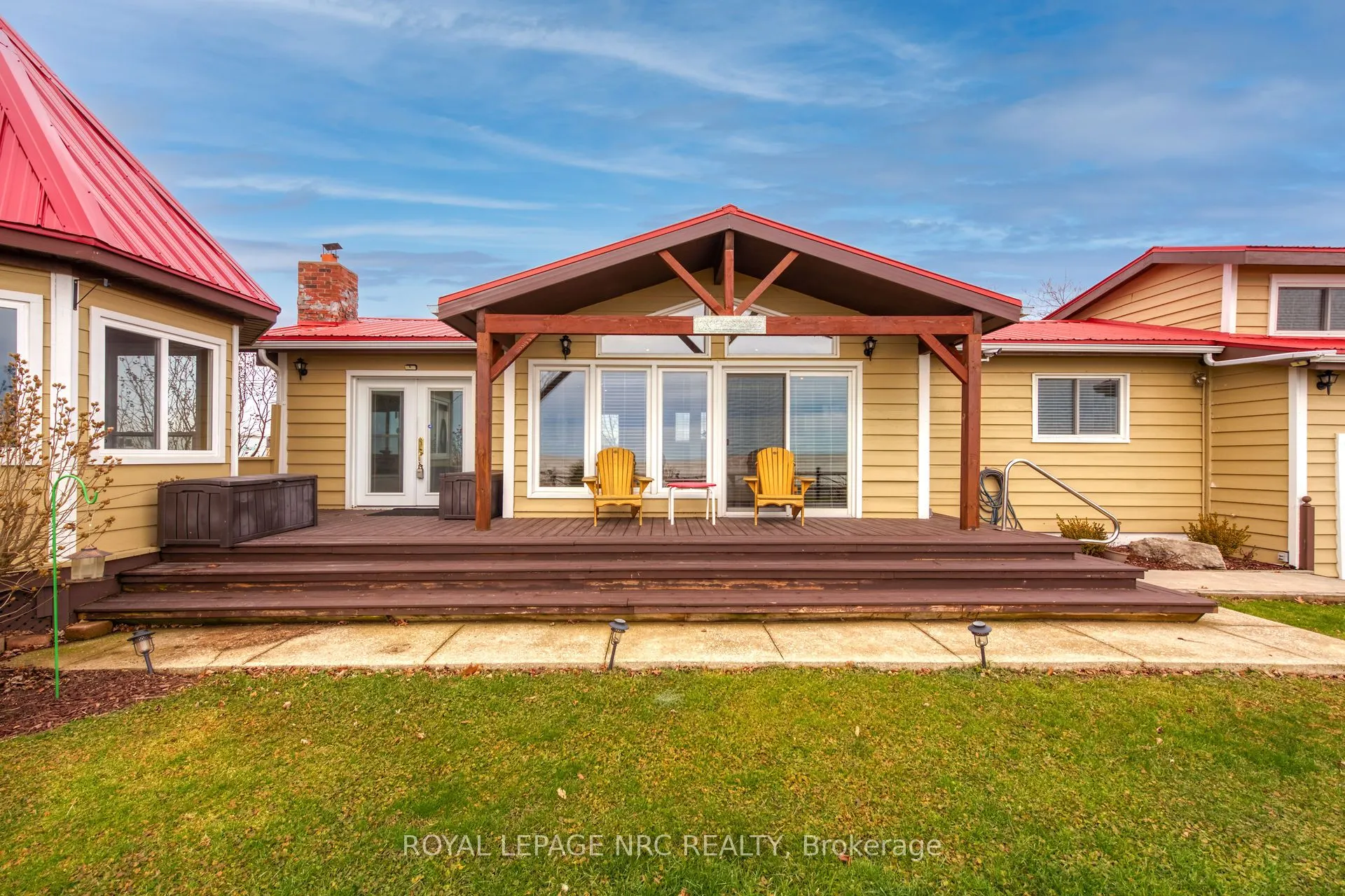 817 Lakeshore Road
