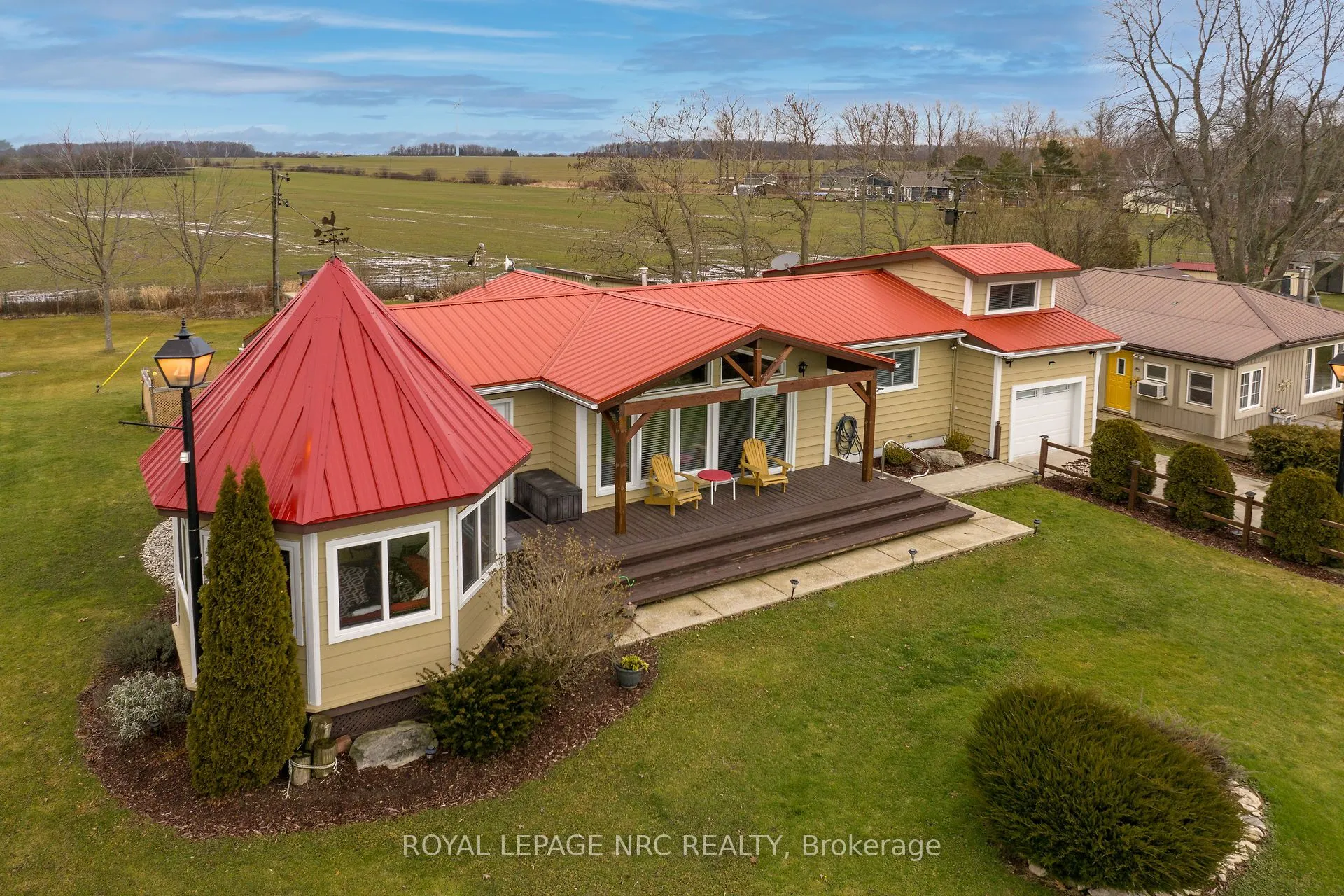 817 Lakeshore Road