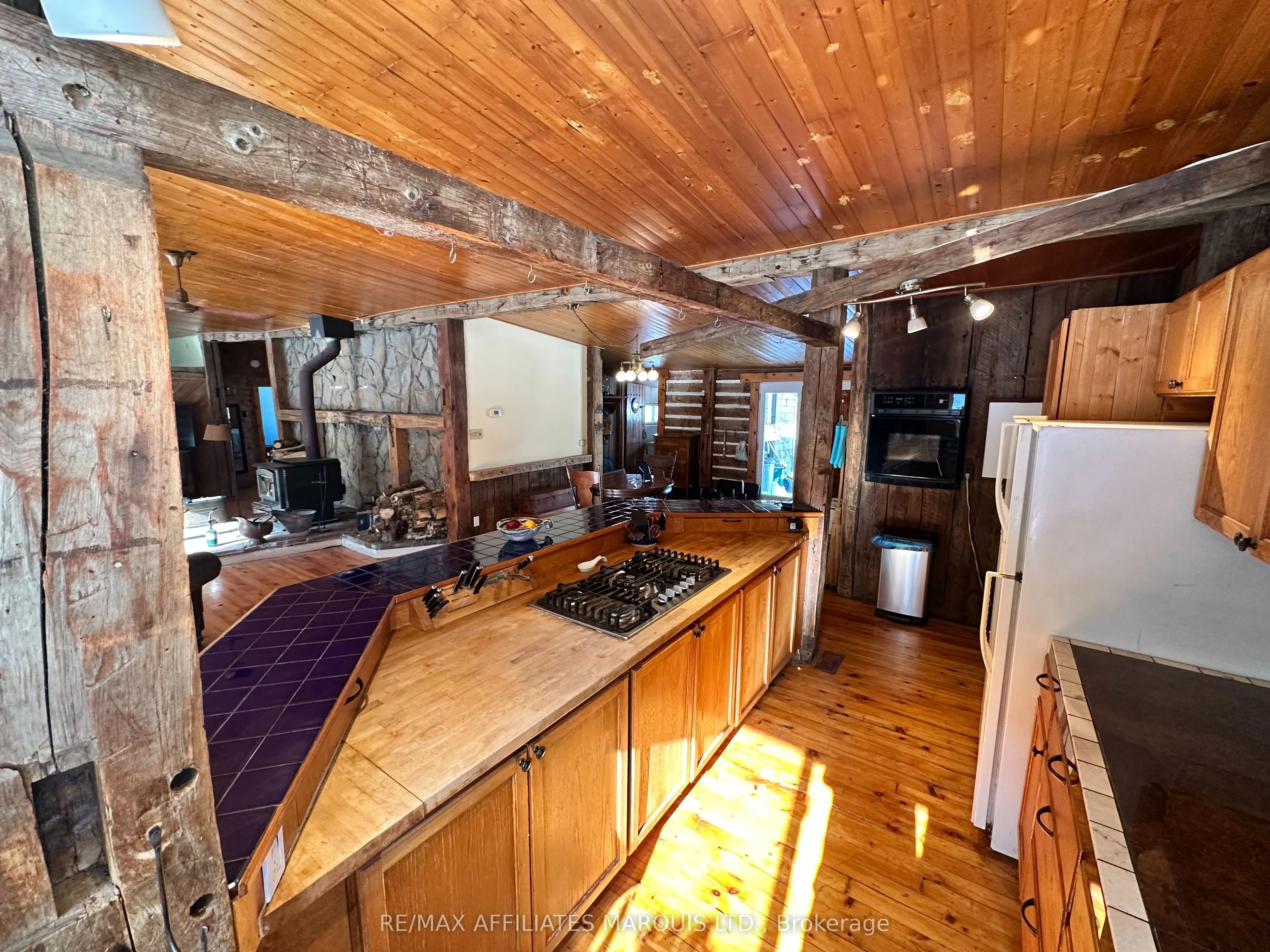 18319 Street Road