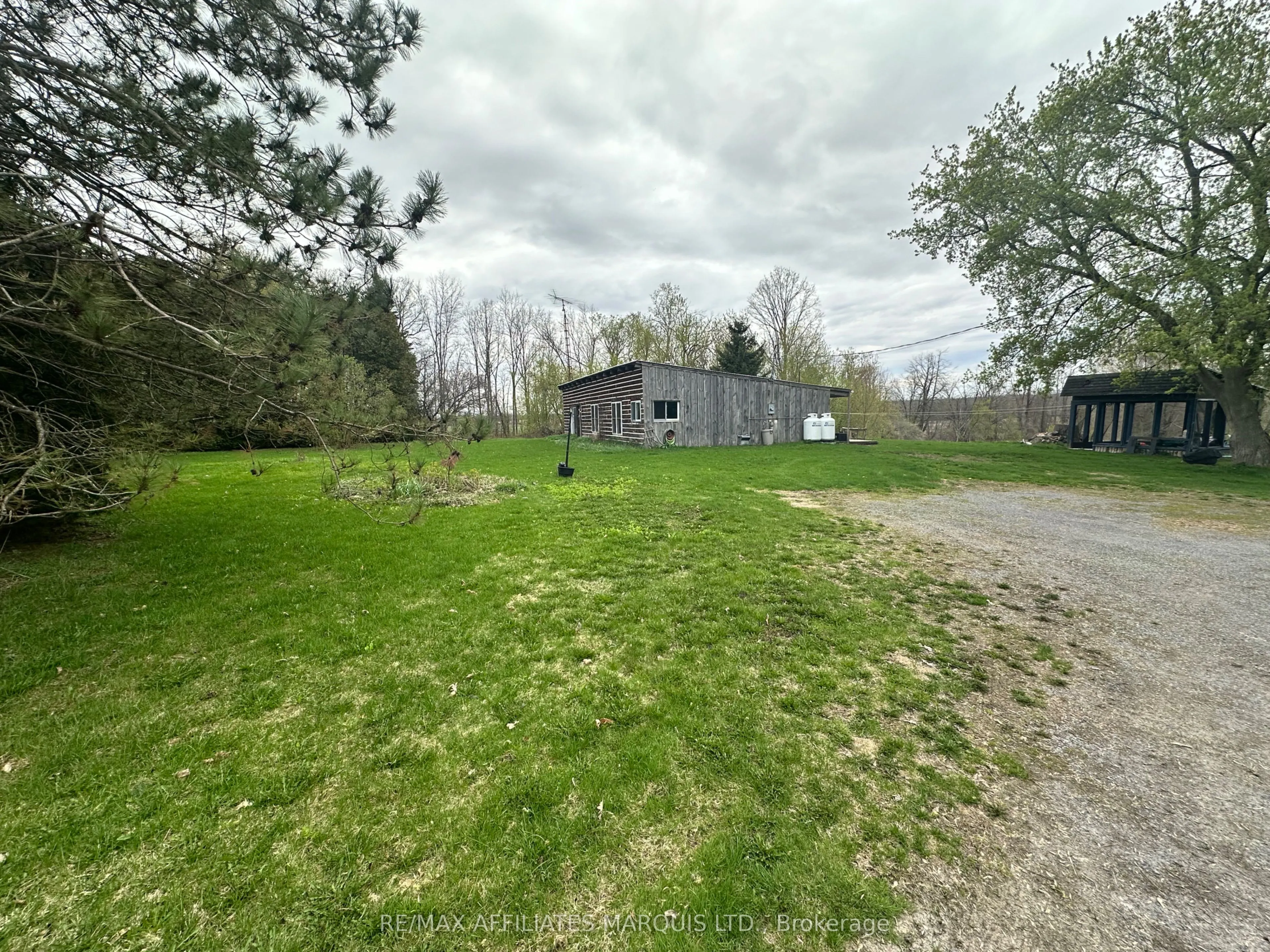 18319 Street Road