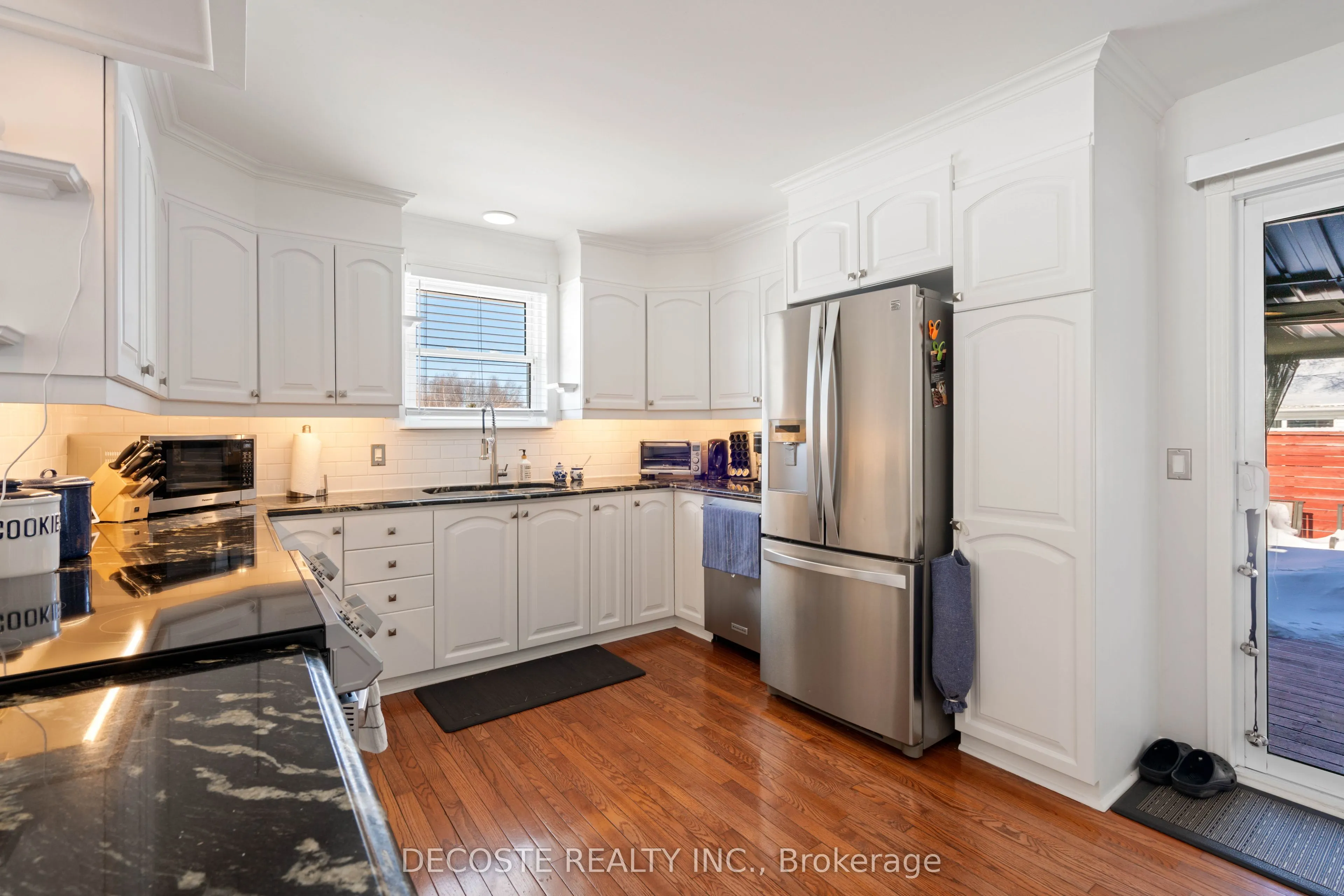 6263 MacDonald Court