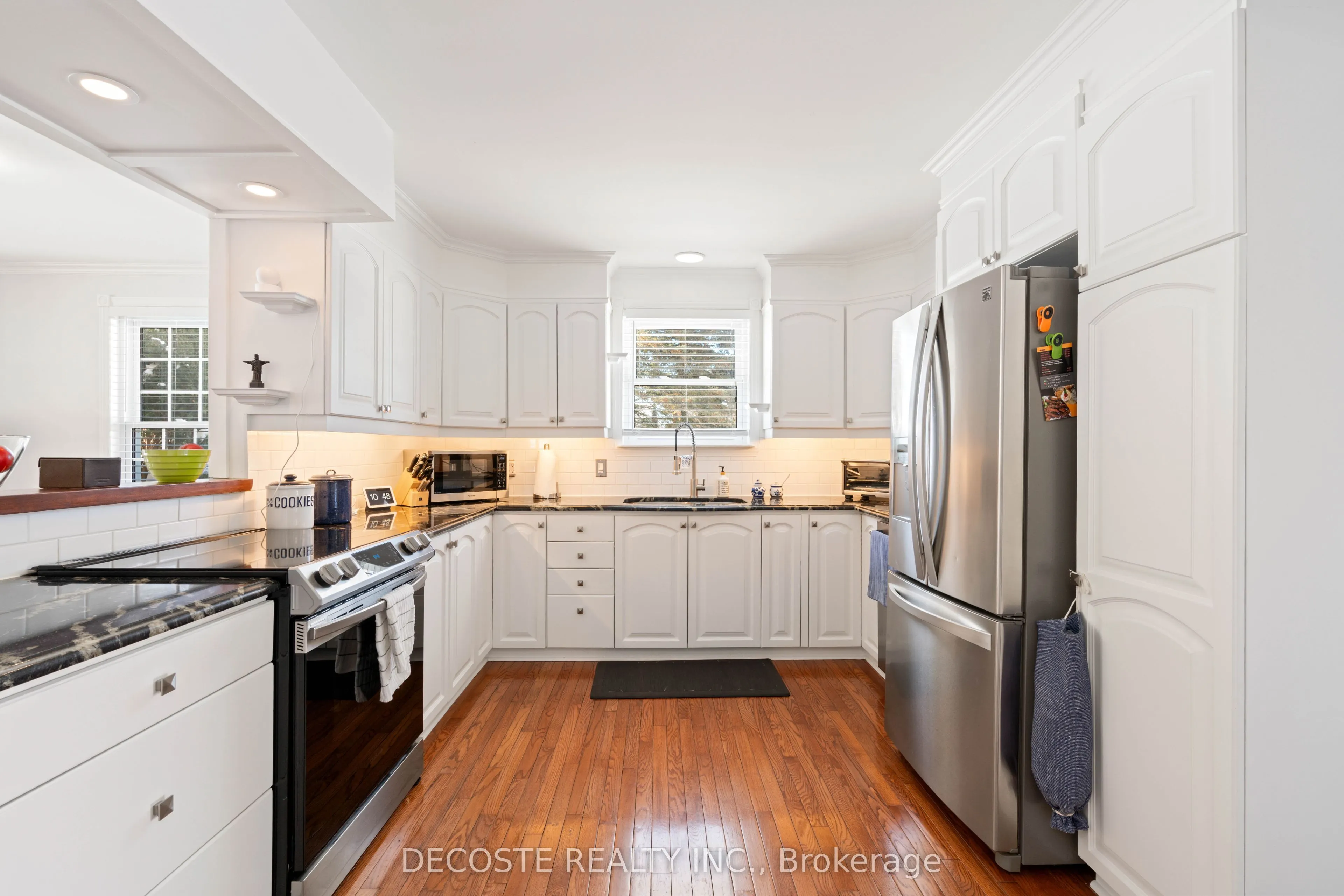 6263 MacDonald Court