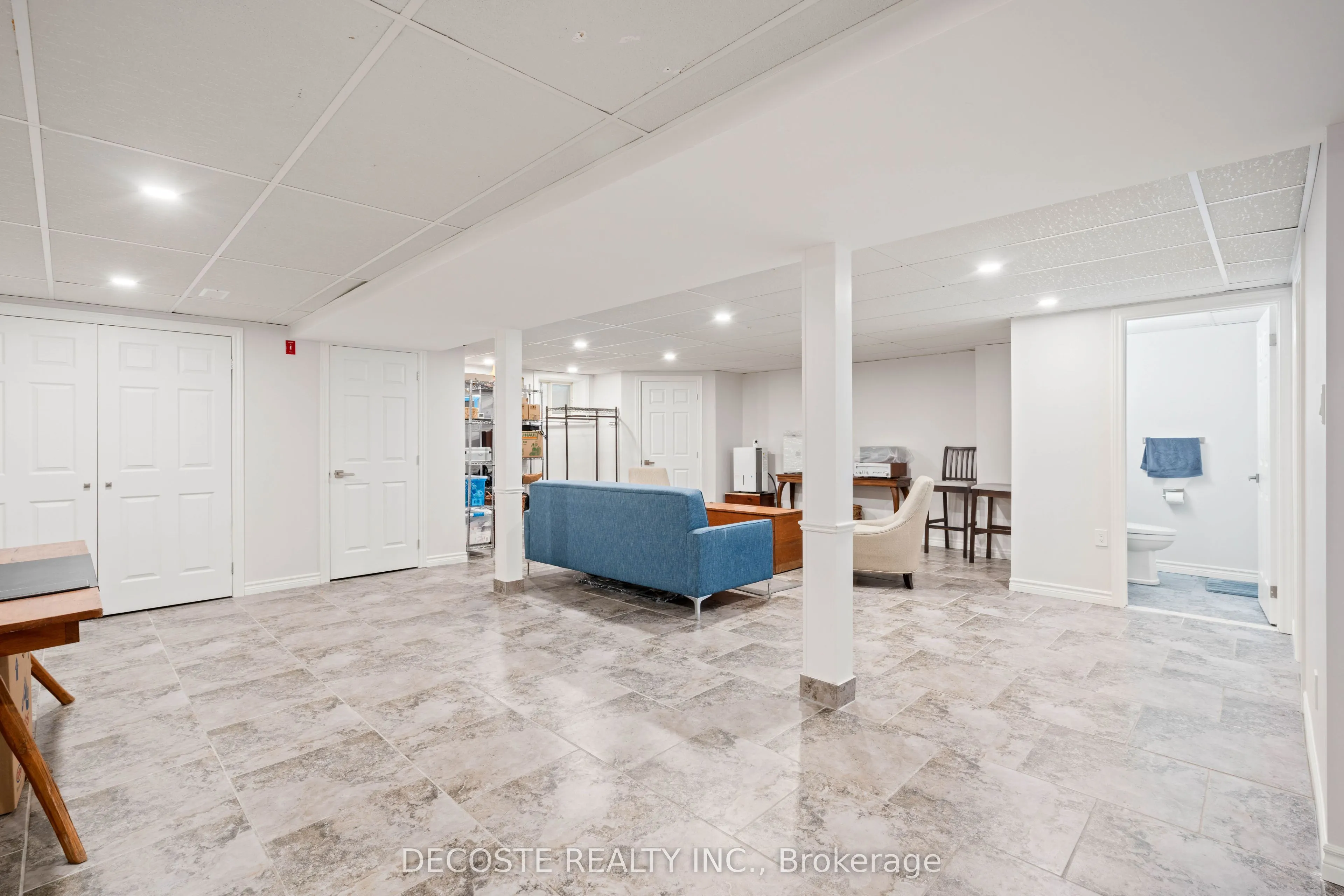 6263 MacDonald Court