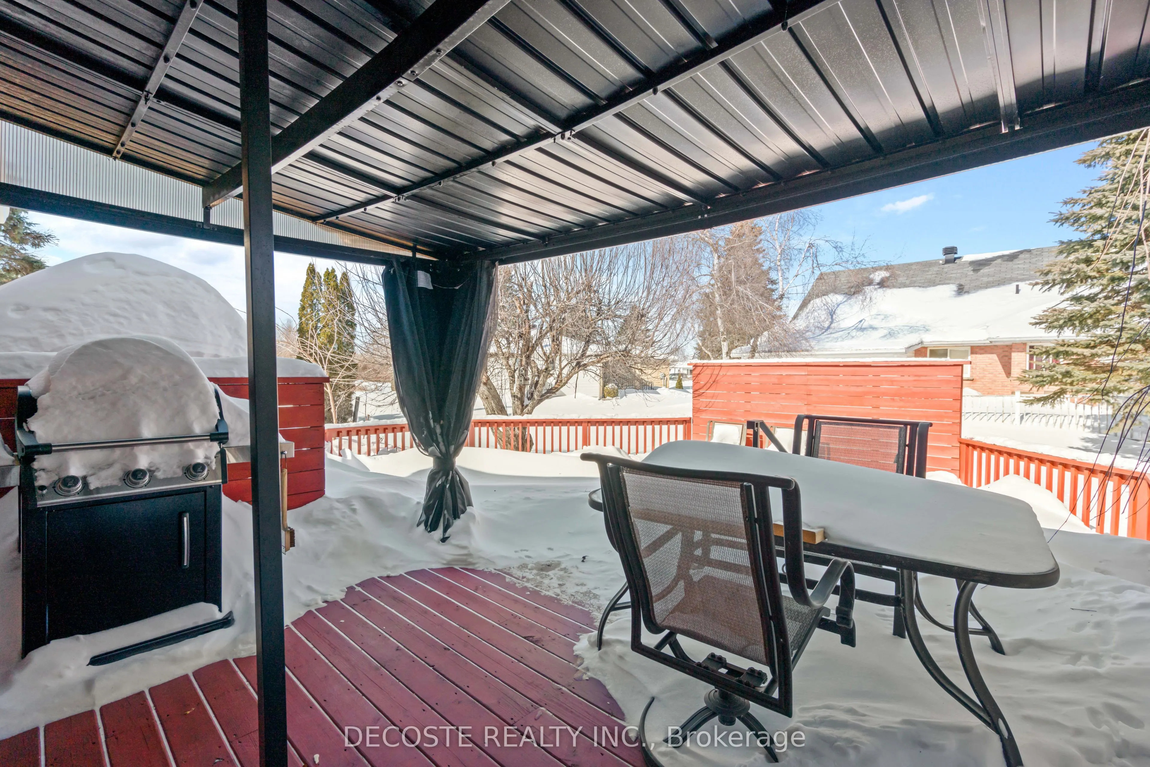 6263 MacDonald Court