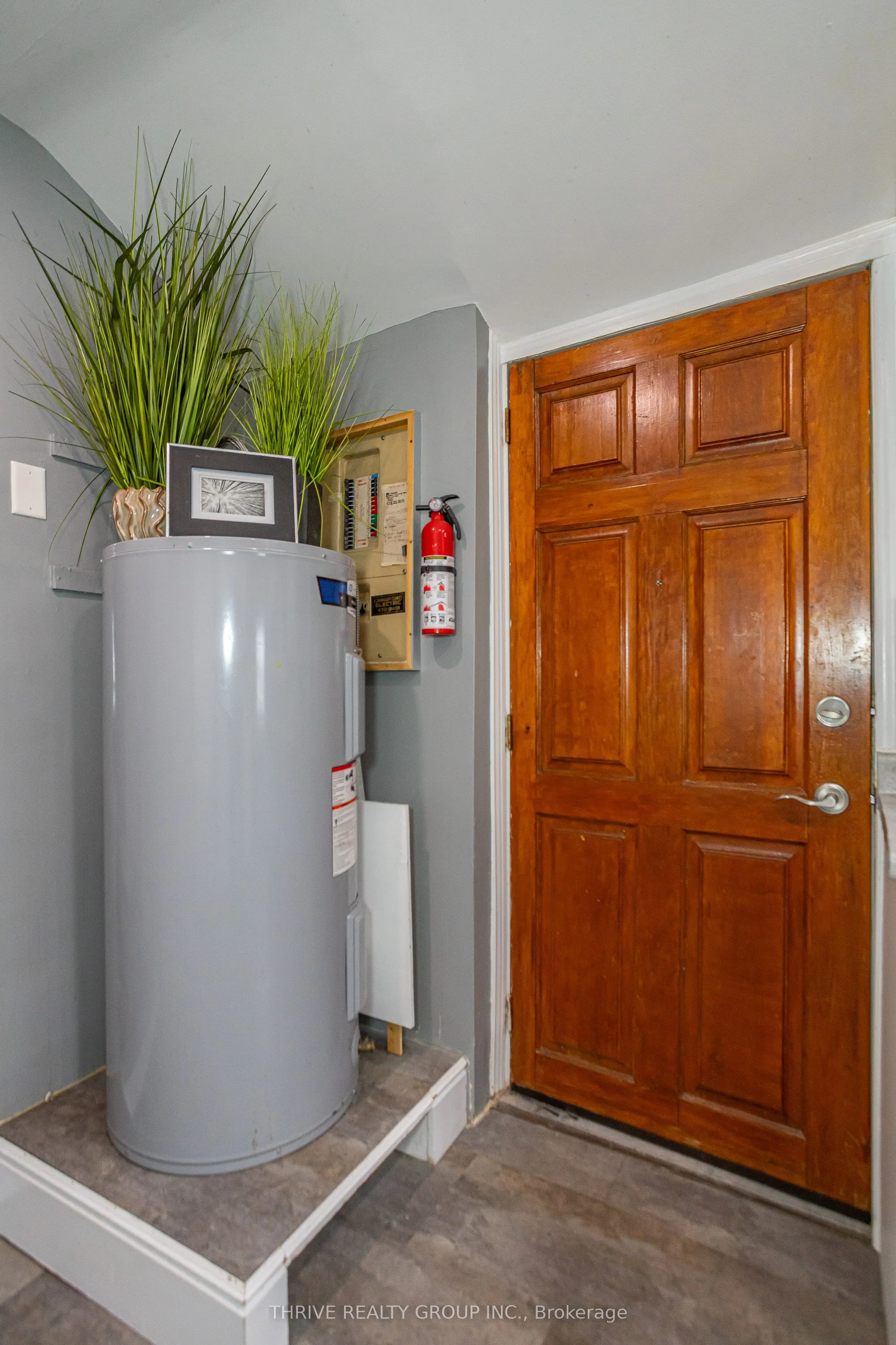 225 Simcoe Street