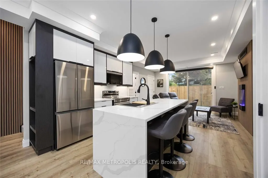 109 St Clair Street