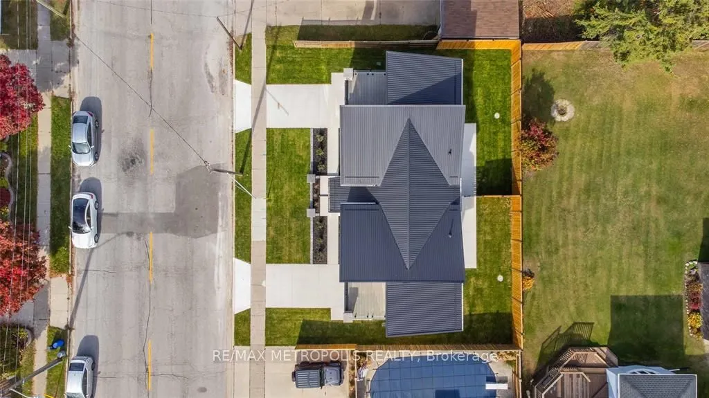 109 St Clair Street