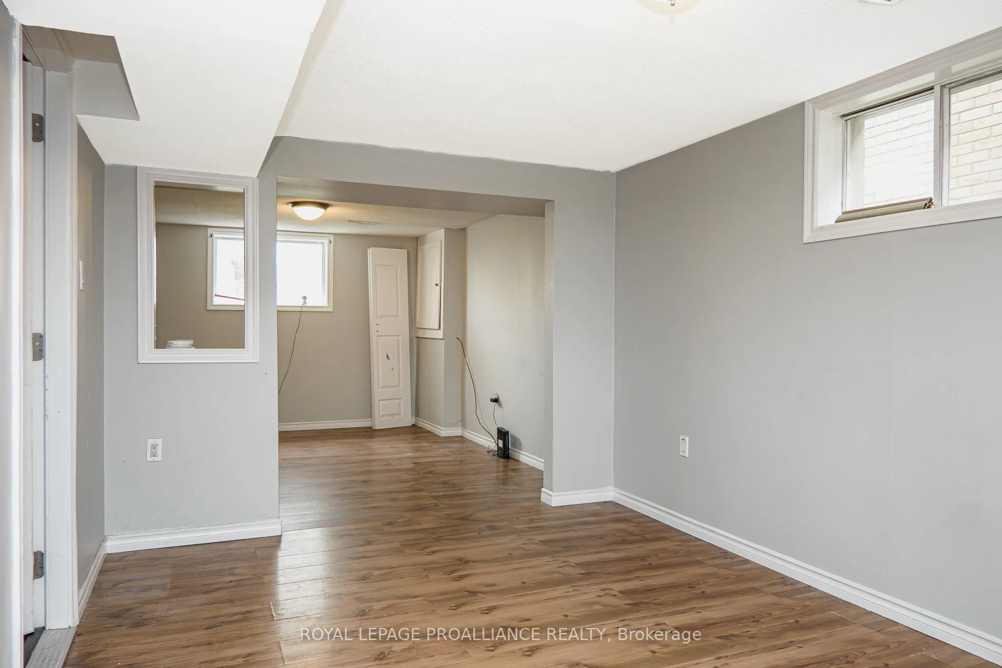 21 Pepper Avenue