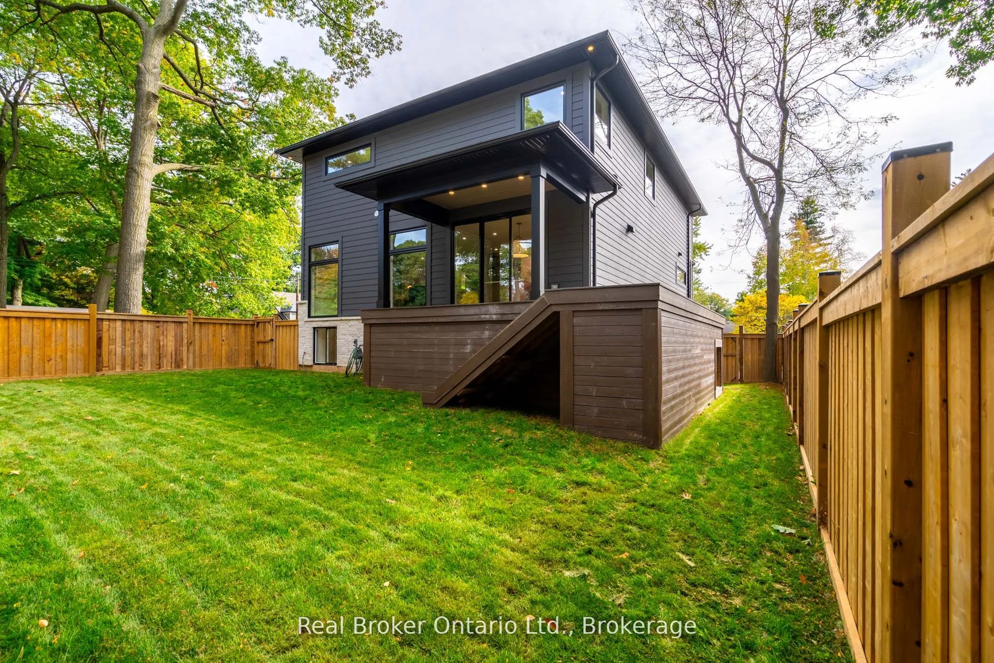 262 Robina Road