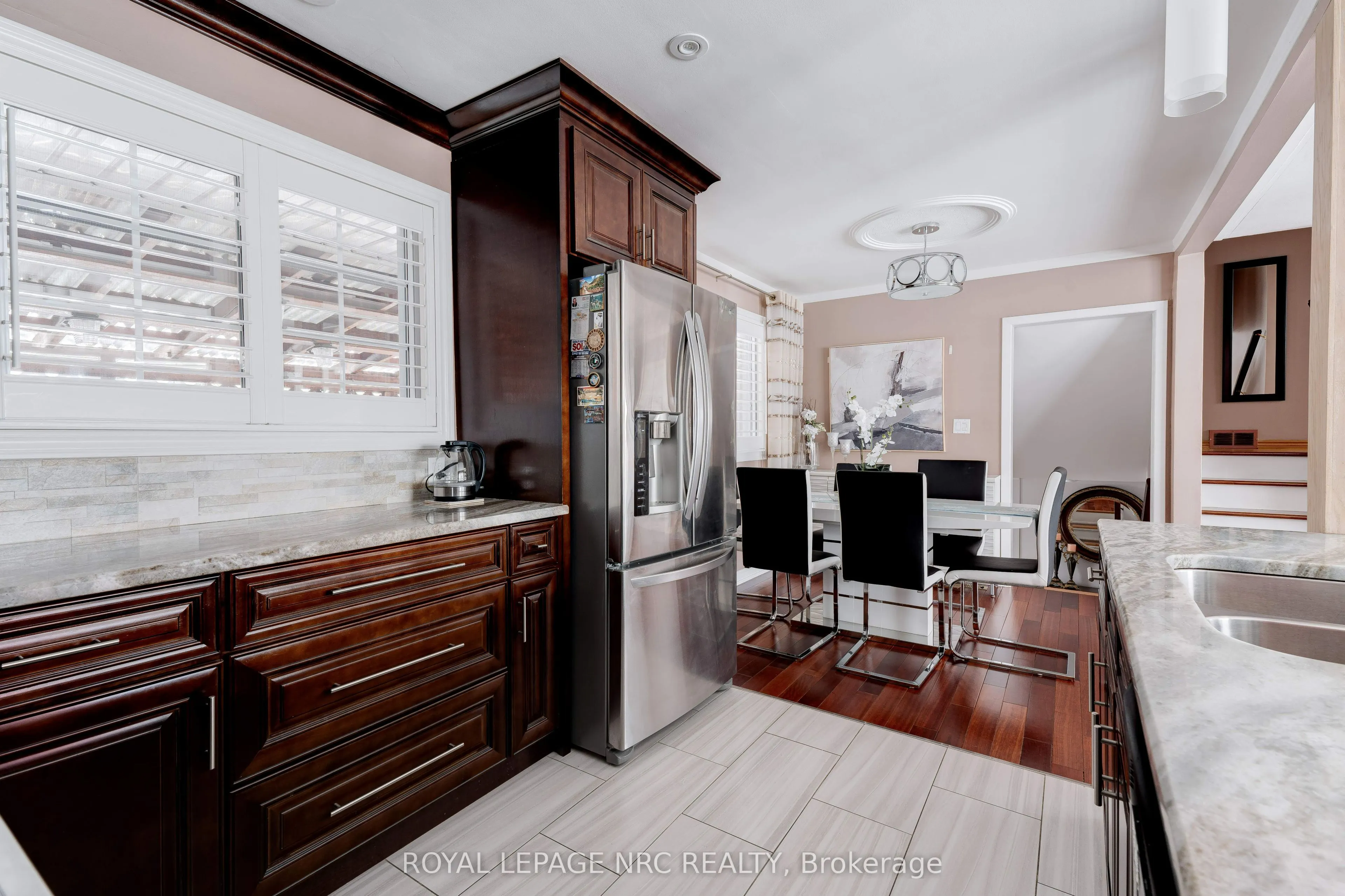 628 Vine Street