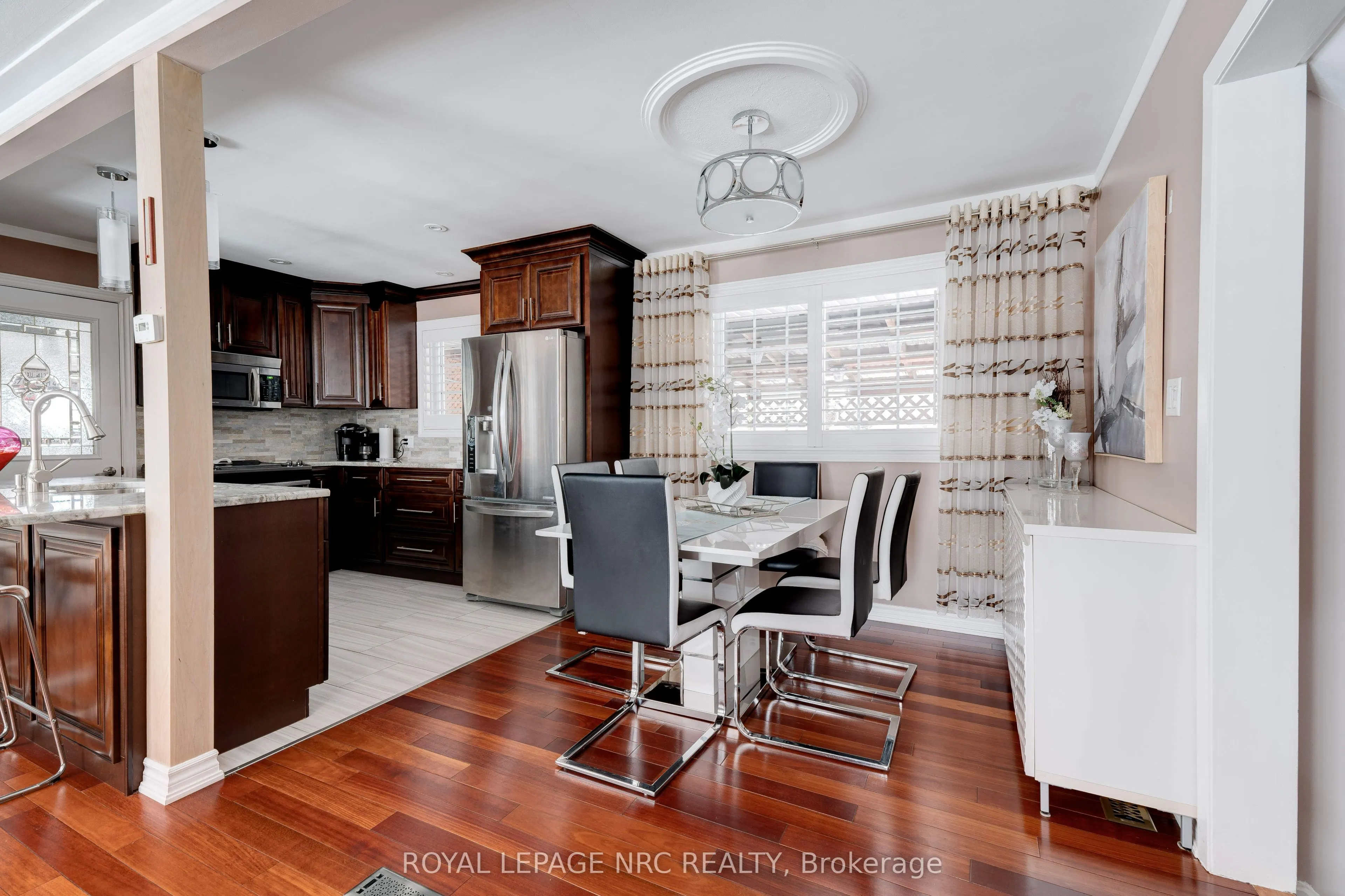 628 Vine Street