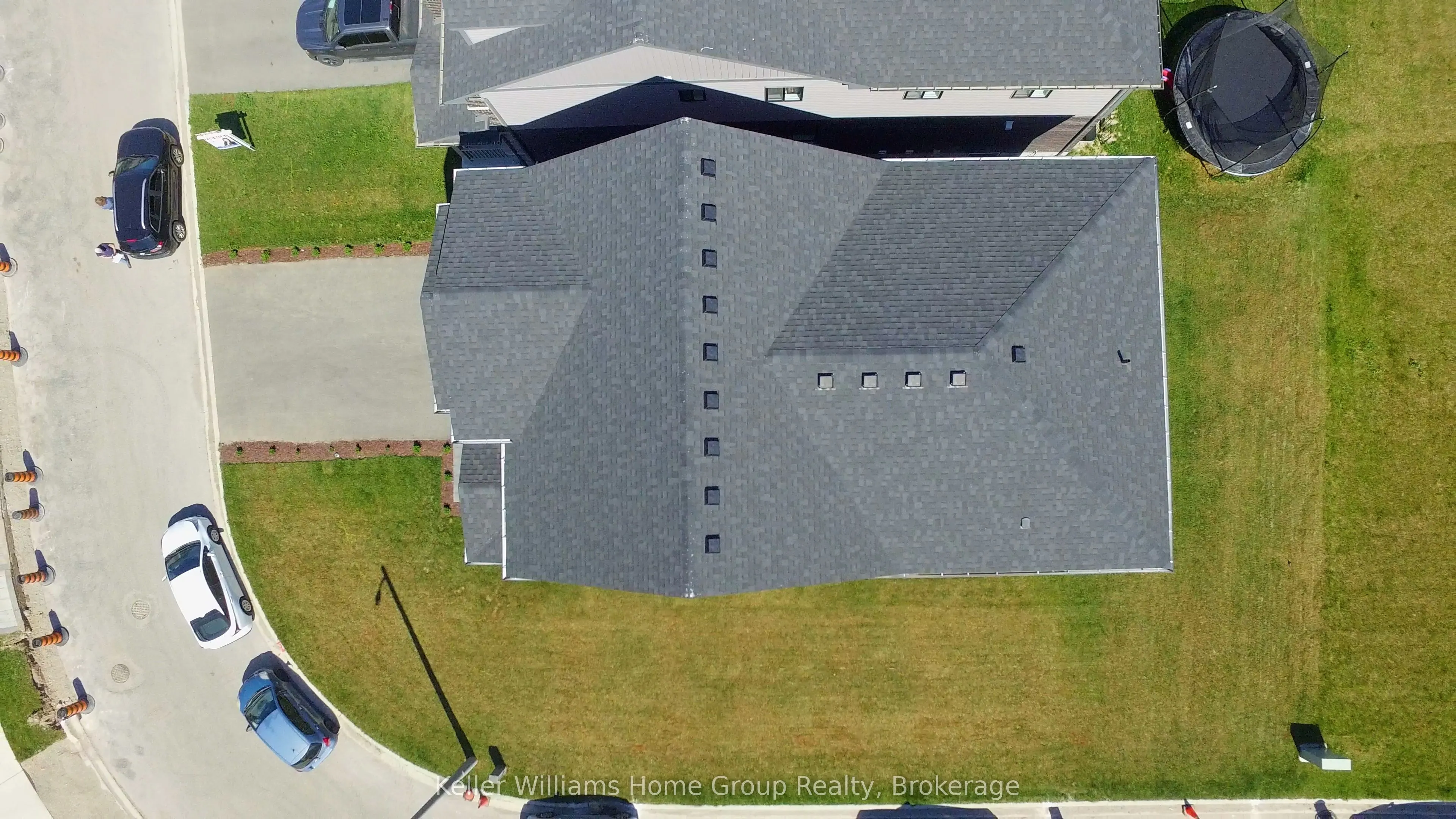 48 MACALISTER BOULEVARD