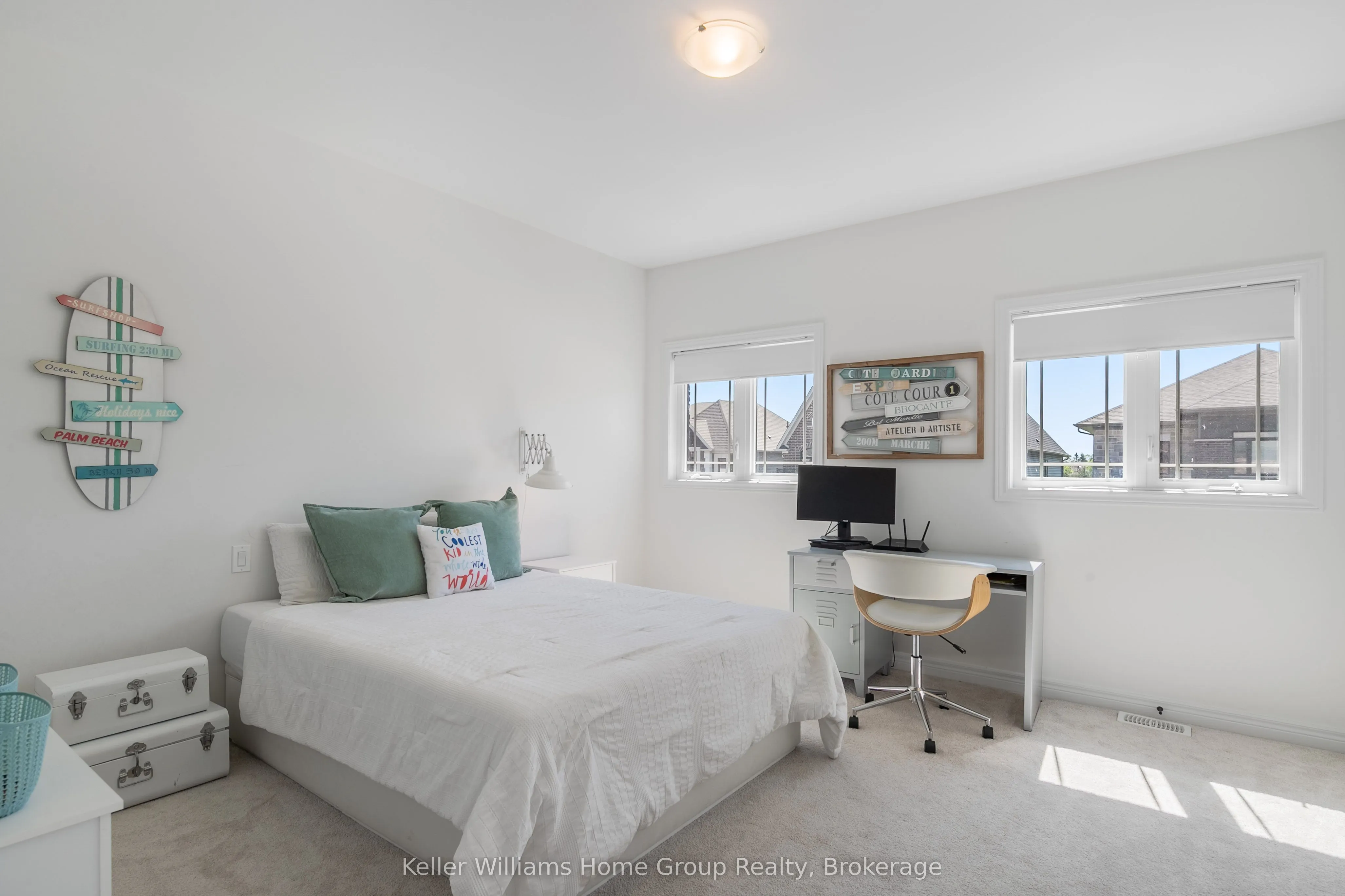 48 MACALISTER BOULEVARD