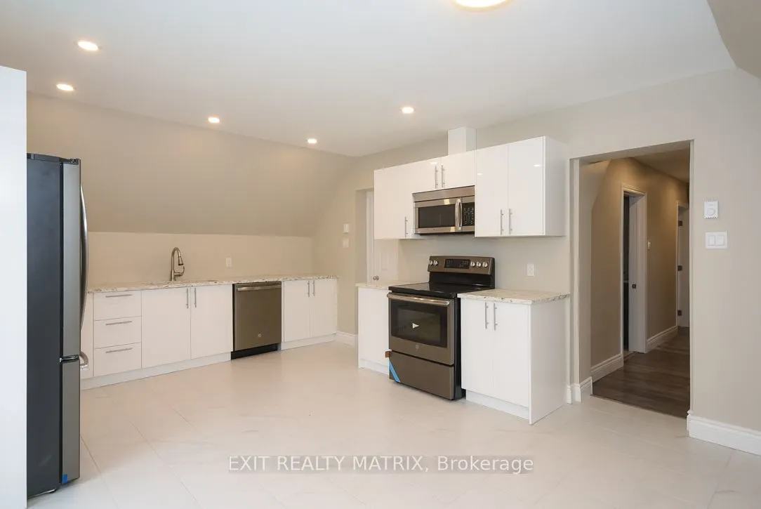 1429 Meadow Drive