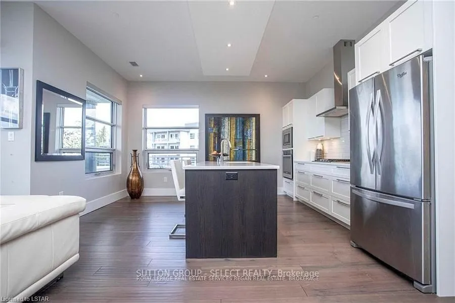 1705 Fiddlehead Place, #208