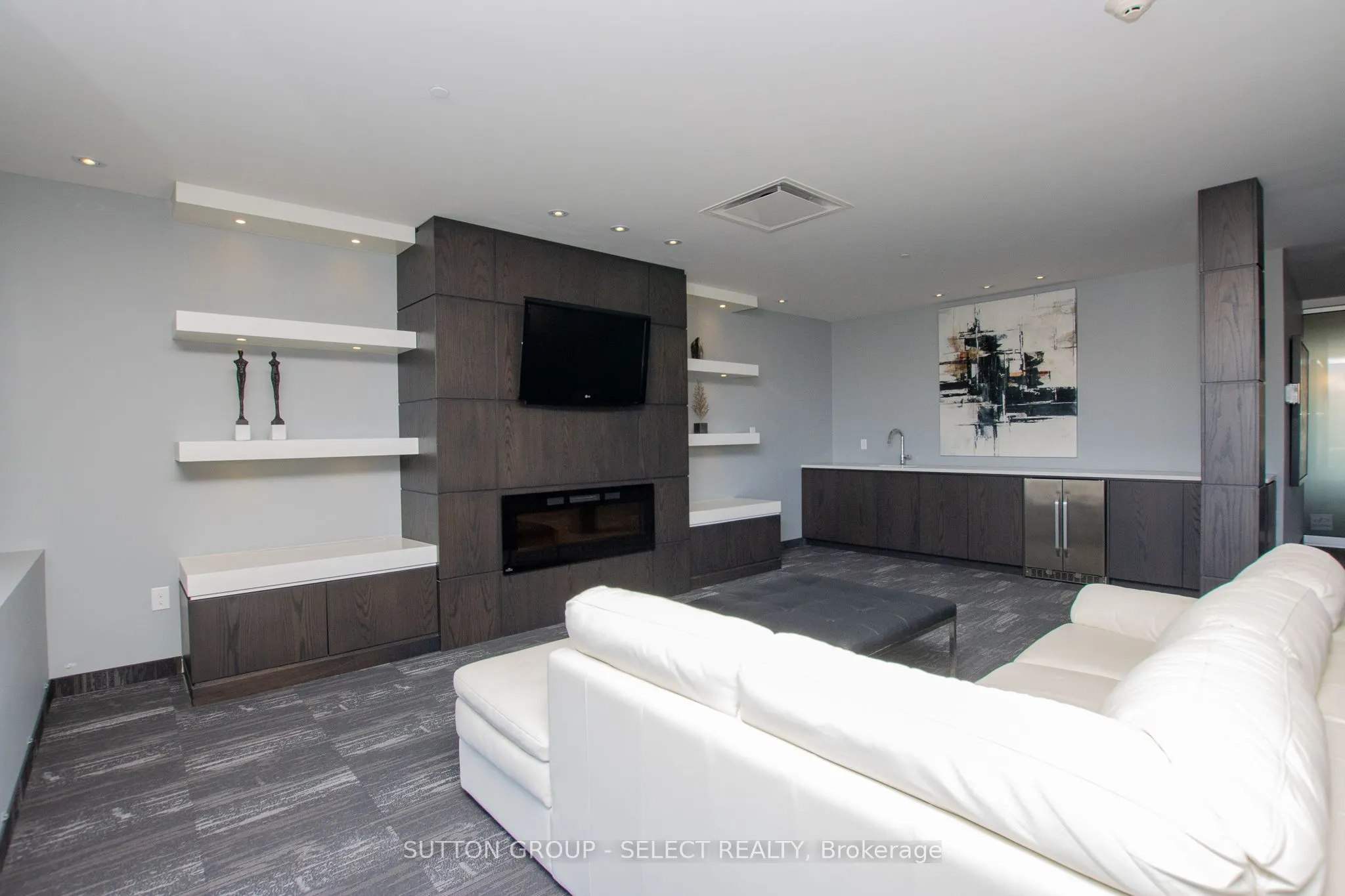 1705 Fiddlehead Place, #208