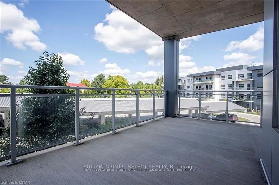 1705 Fiddlehead Place, #208
